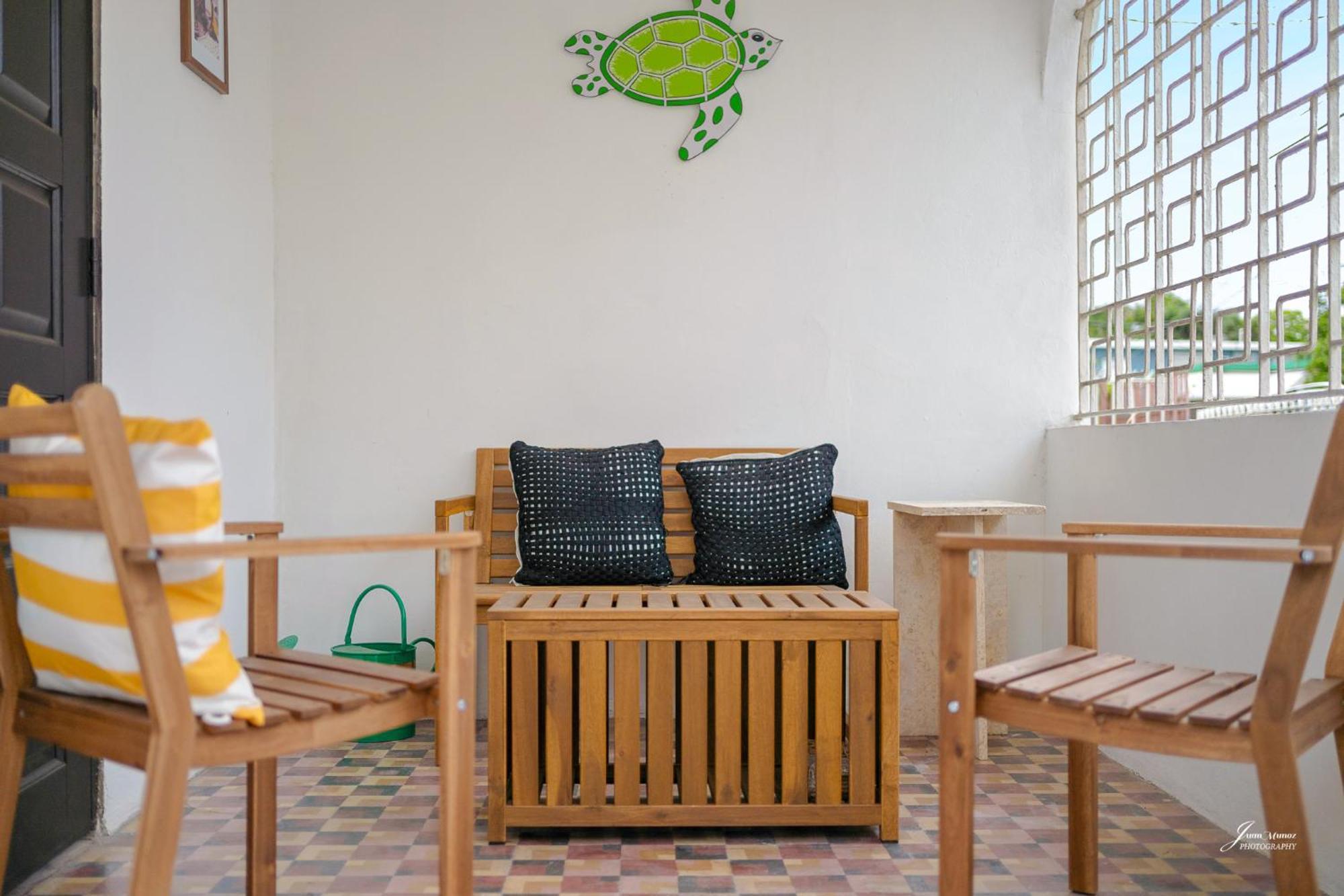 Villa Casa Blanca In , La Placita