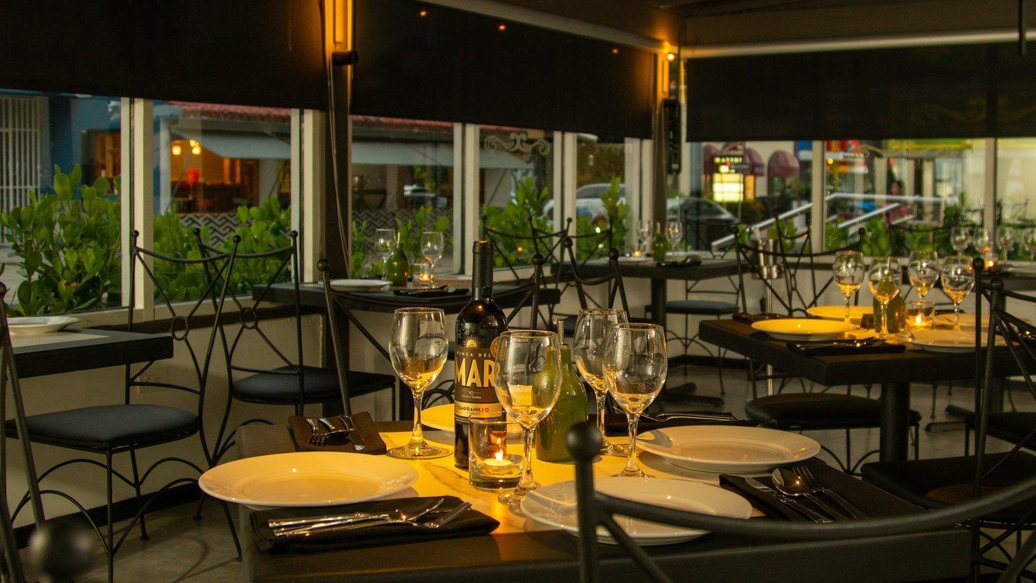 Hotel Casa Condado & Residences