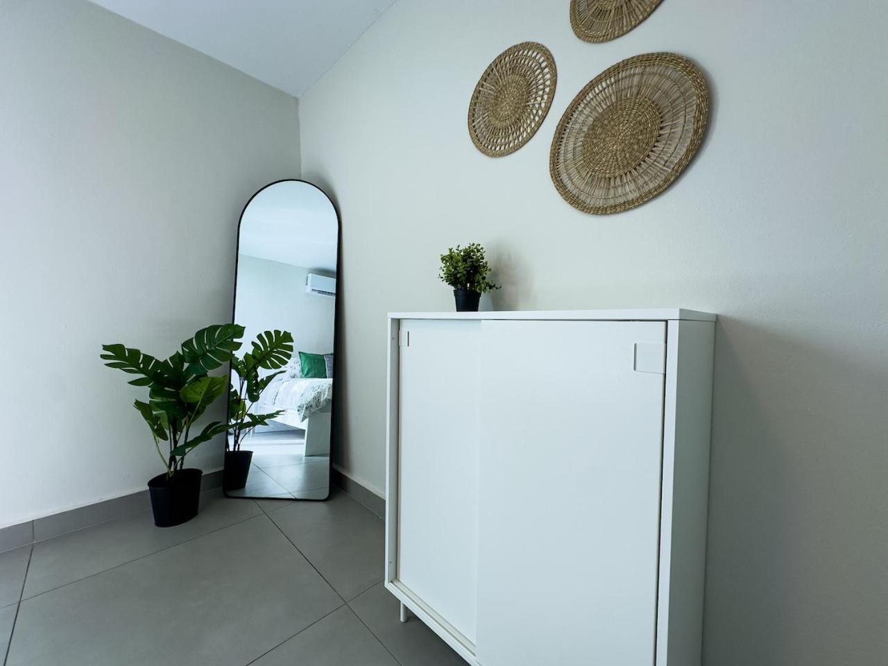 Luxury Apt - 2 Pools & Generator! San Juan