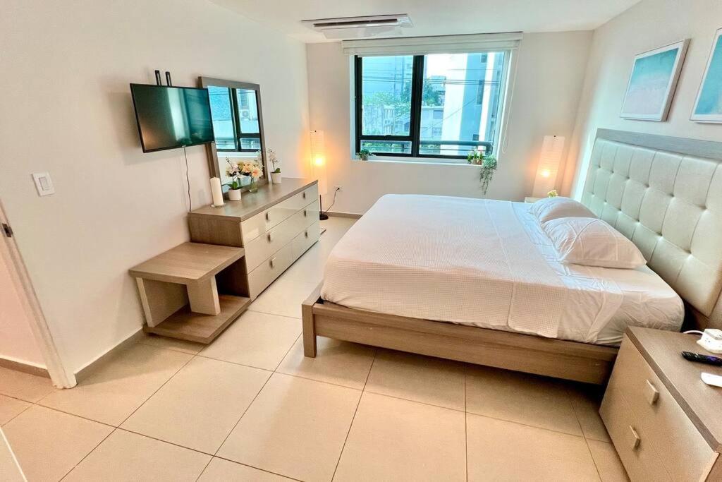 Modern 1250sqft Luxury At Ciudadela * San Juan