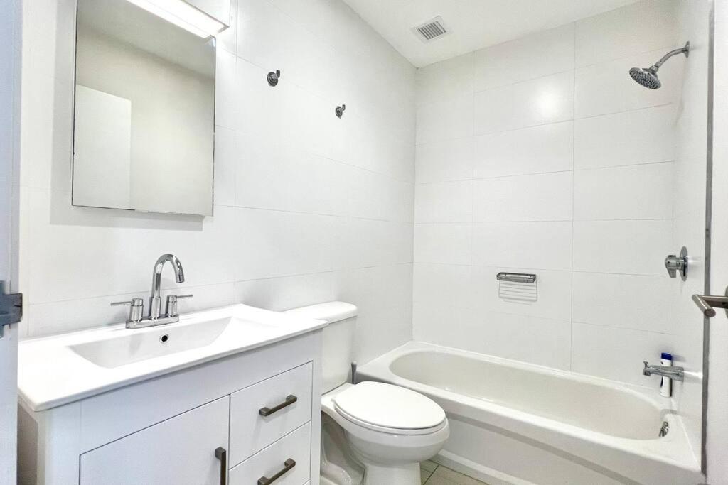 Modern 1250sqft Luxury At Ciudadela Apartment *