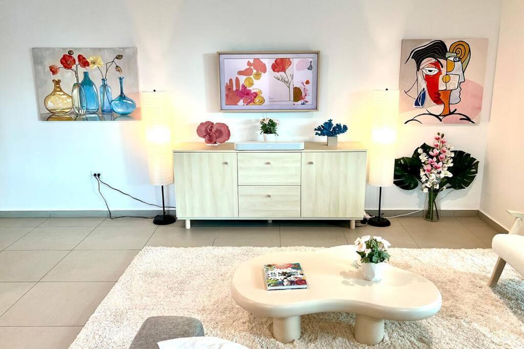 Modern 1250sqft Luxury At Ciudadela