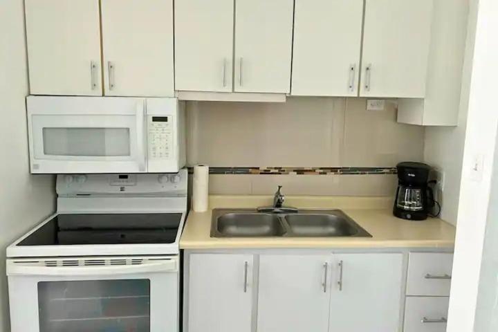 Apartment Cozy 2 Beds In Coral Towers Front San Juan