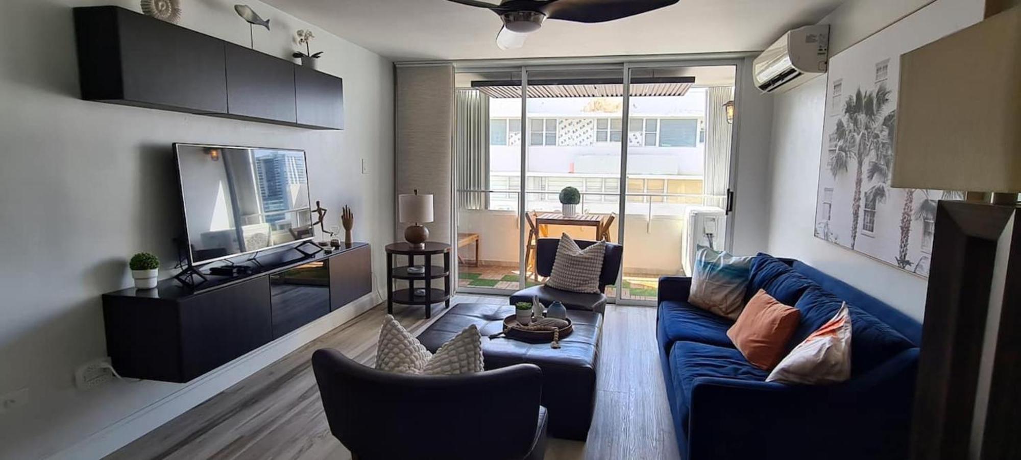 Apartment Condado Steps To The Beach, Vanderbilt & La Concha