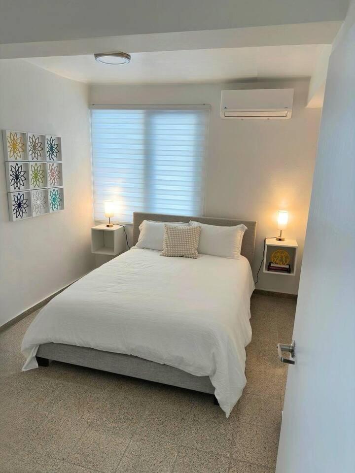Beautifully Renovated 3 I *