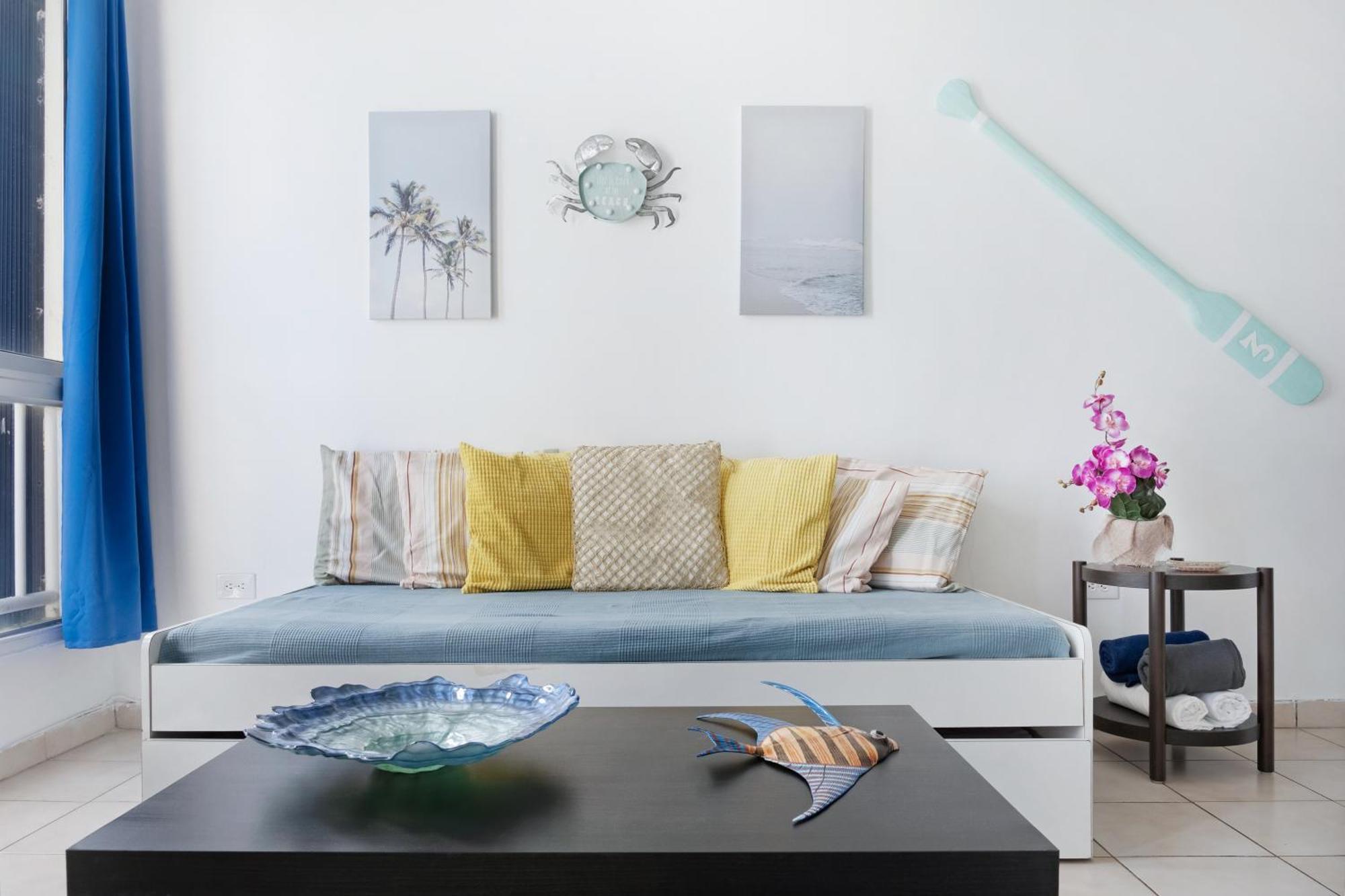 Playa Escondida Oceanview Pool Parking 1bdr Apartment San Juan
