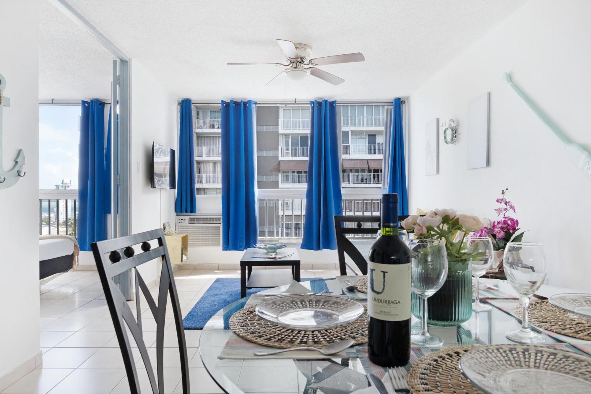 Playa Escondida Oceanview Pool Parking 1bdr San Juan