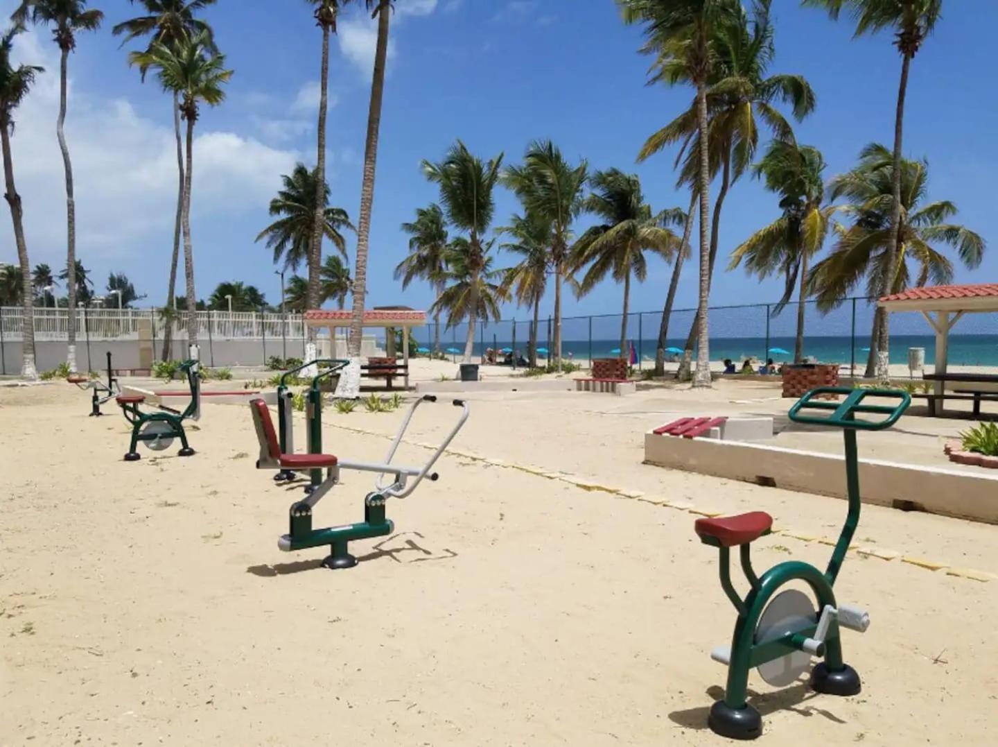 Sunset Paradise Cozy Beachfront Escape - Isla * San Juan