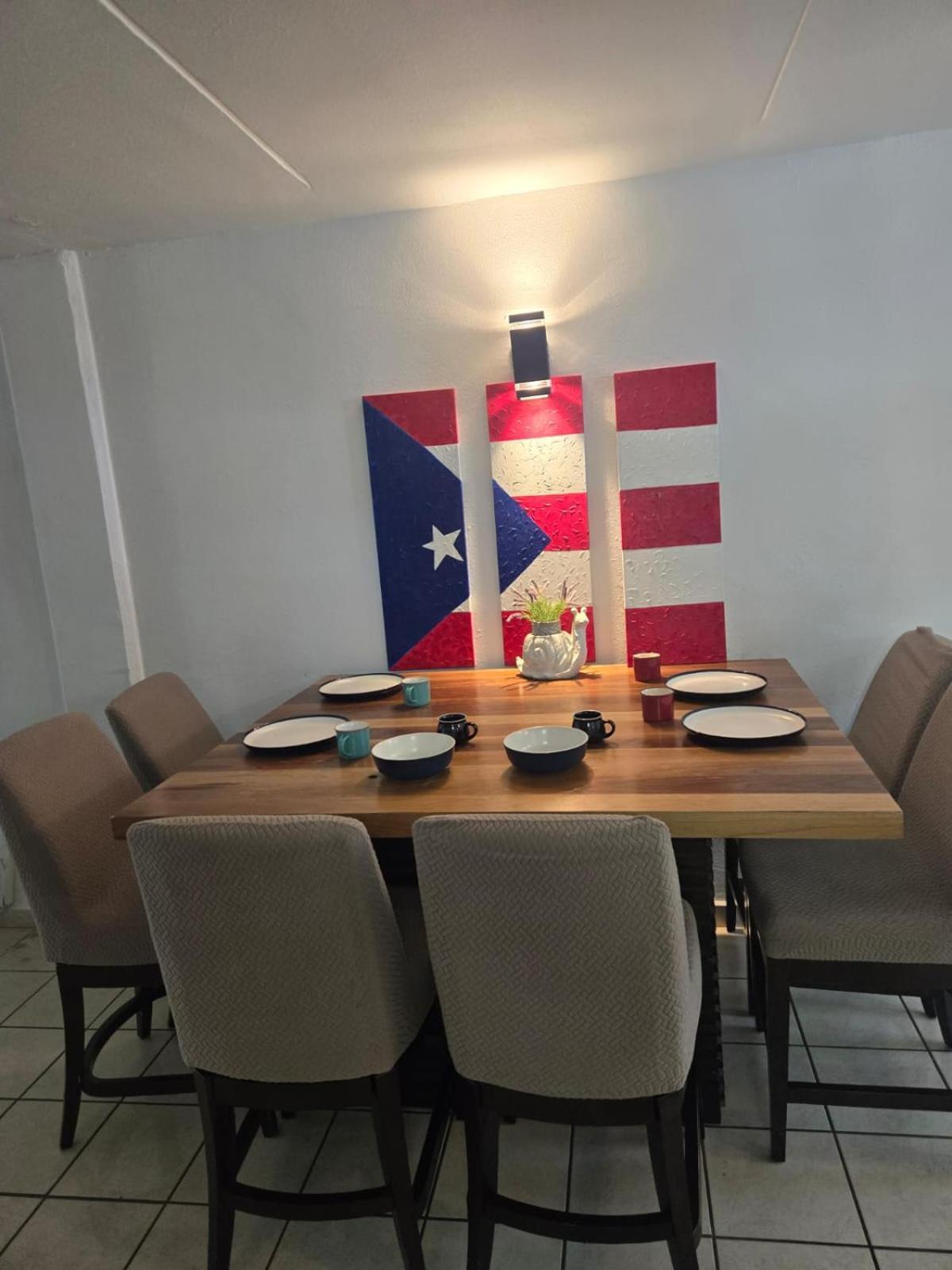 Airport Retreat With A Pool Apartment San Juan