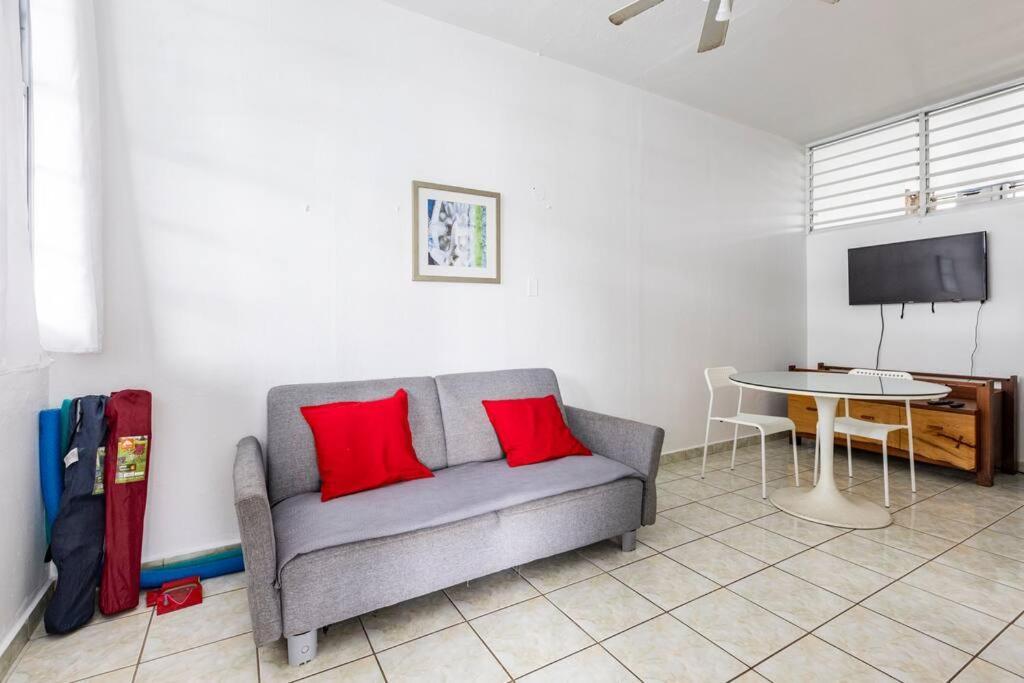 Sol Y Mar Studio With Private Pool Apartment San Juan