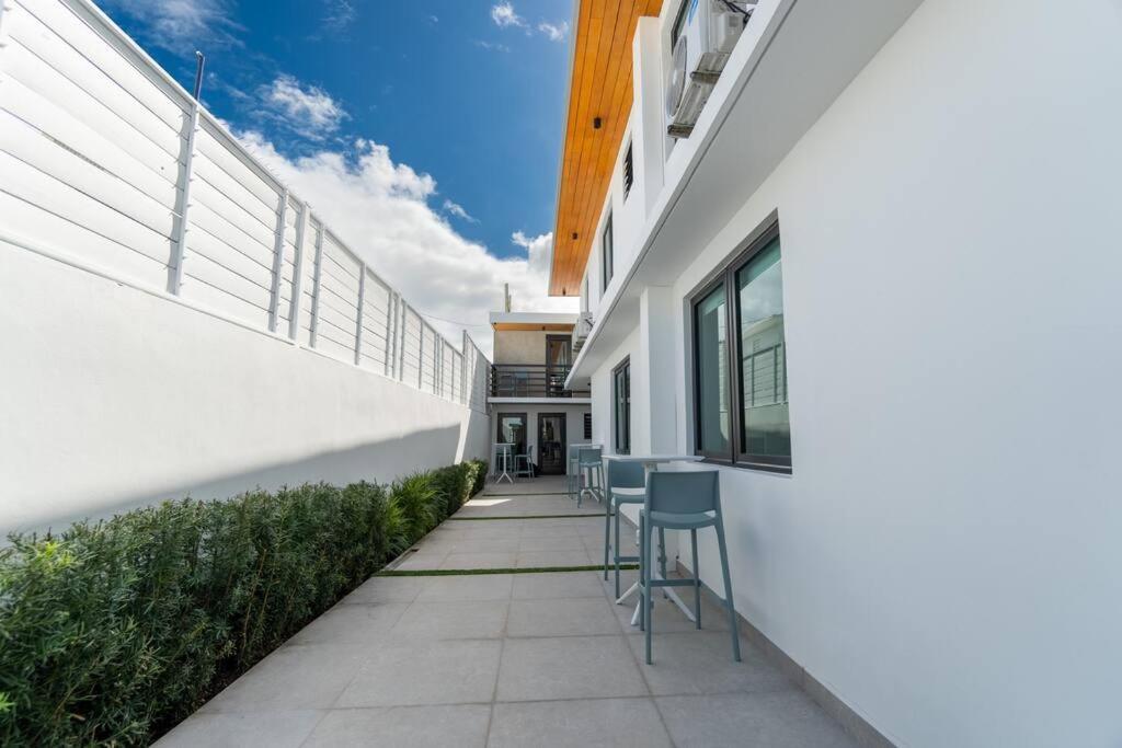 Emerald Haus 12bd 6bath Sleeps 26 People Apartment