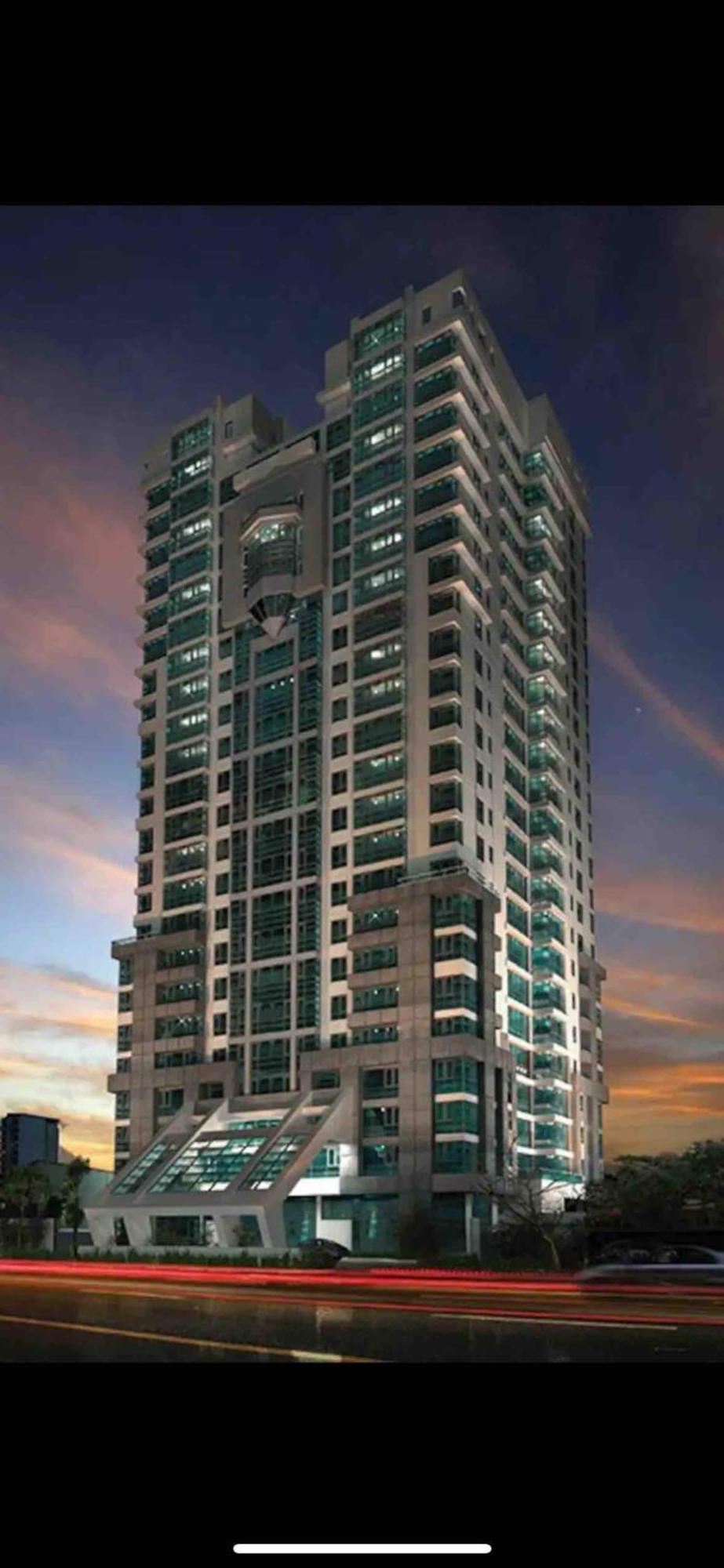 Spacious Loft-sea View By Here Pr Hotel