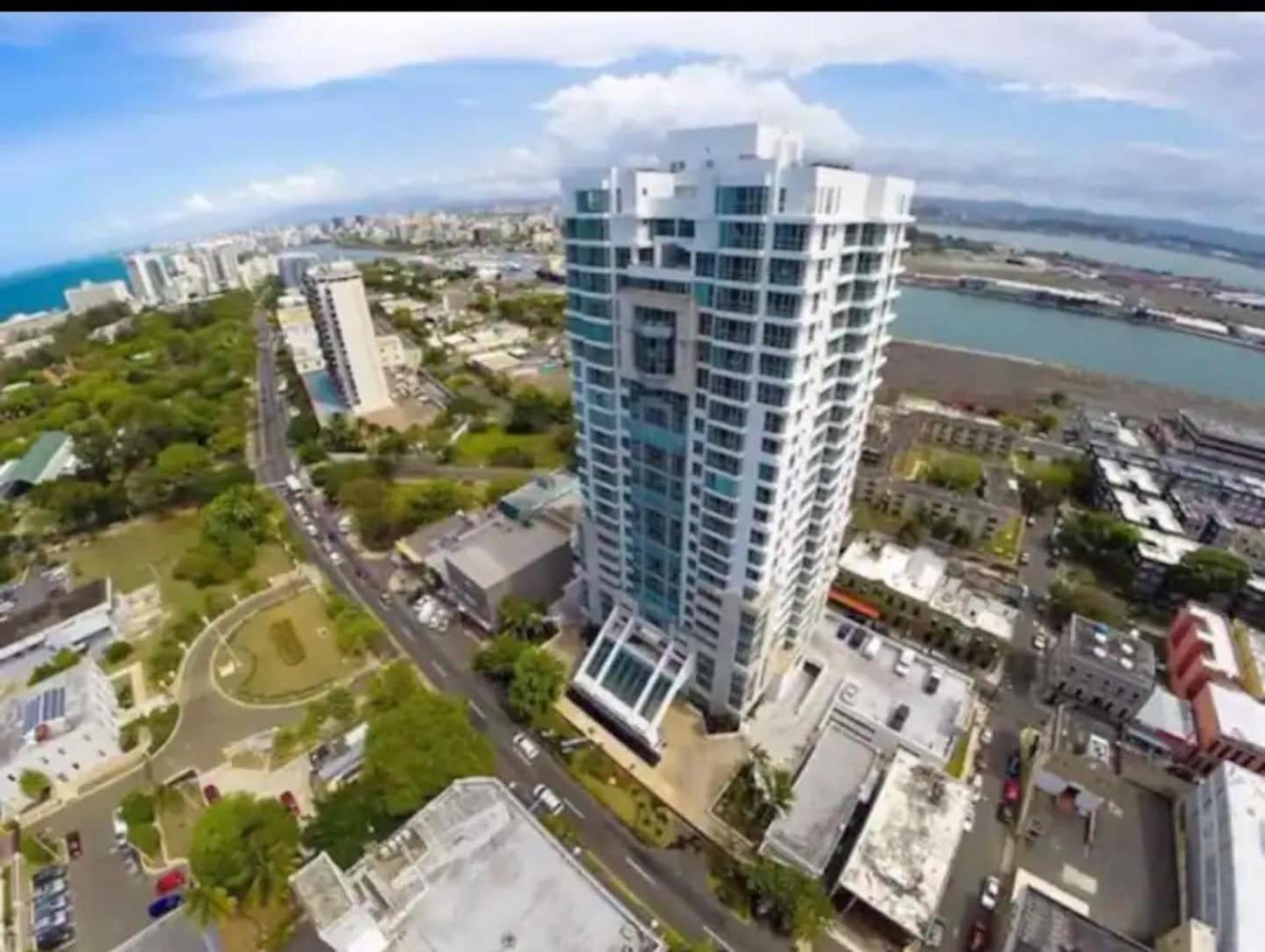 Spacious Loft-sea View By Here Pr Hotel