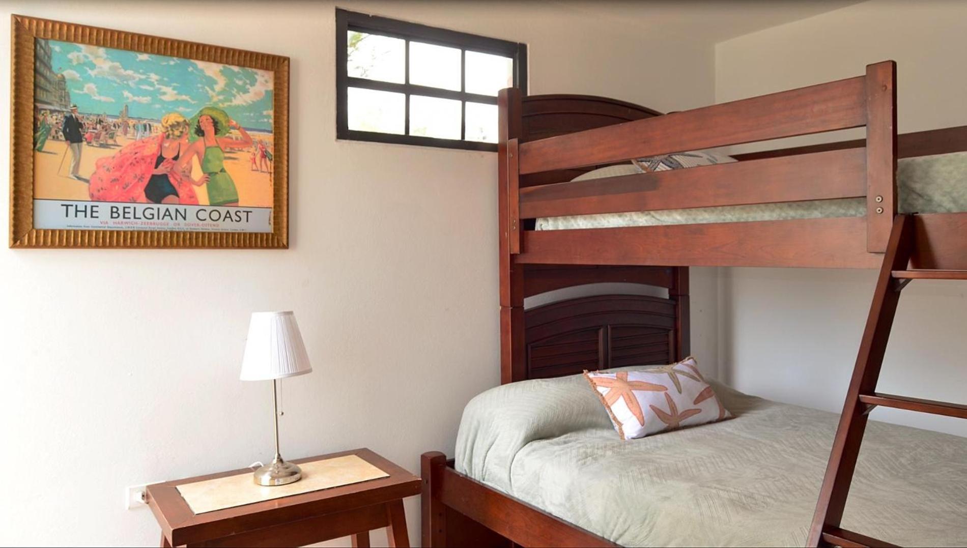 Casa Almendro Holiday home *