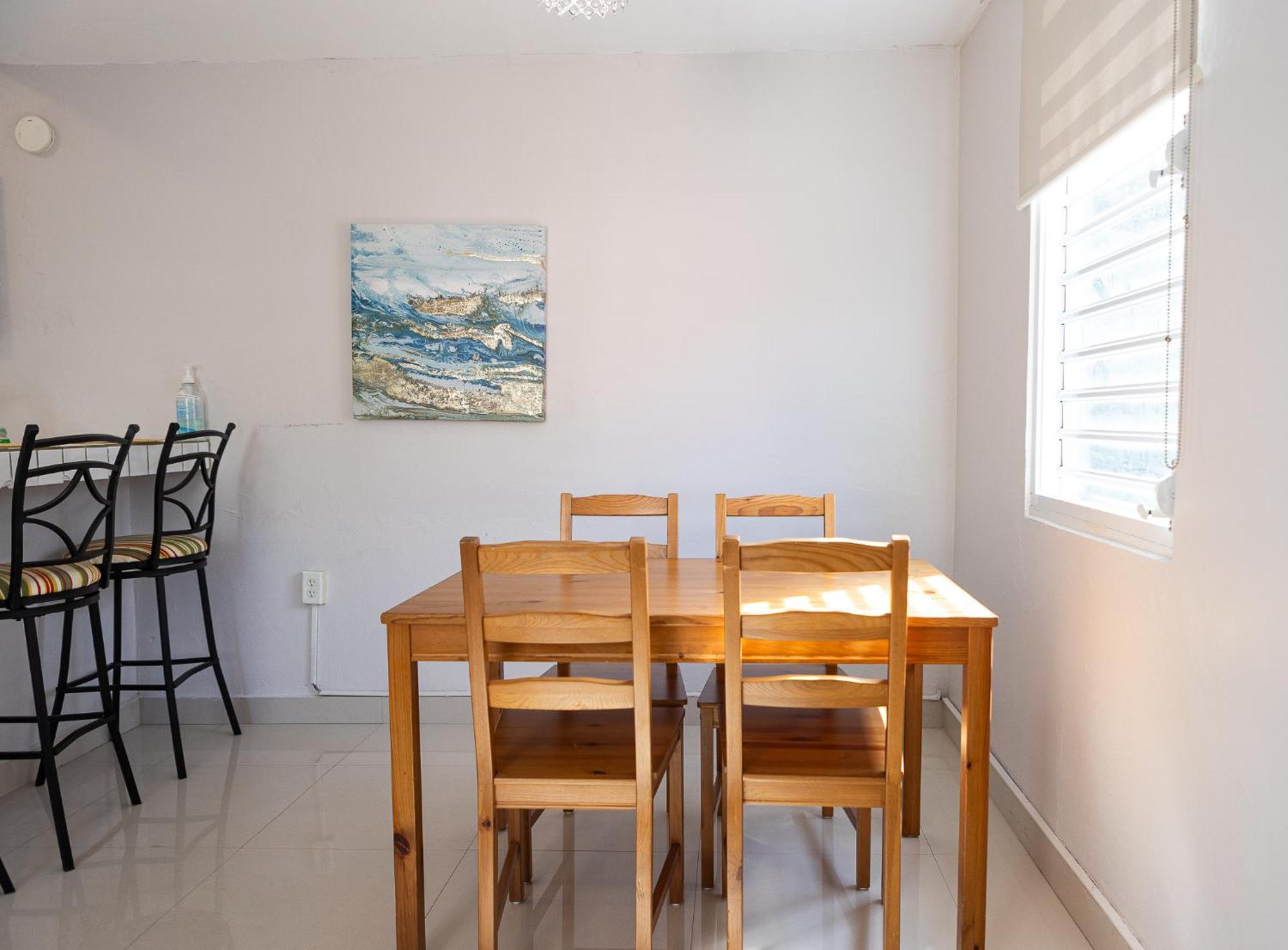 202-beautiful Gem Near The With Free Parking *