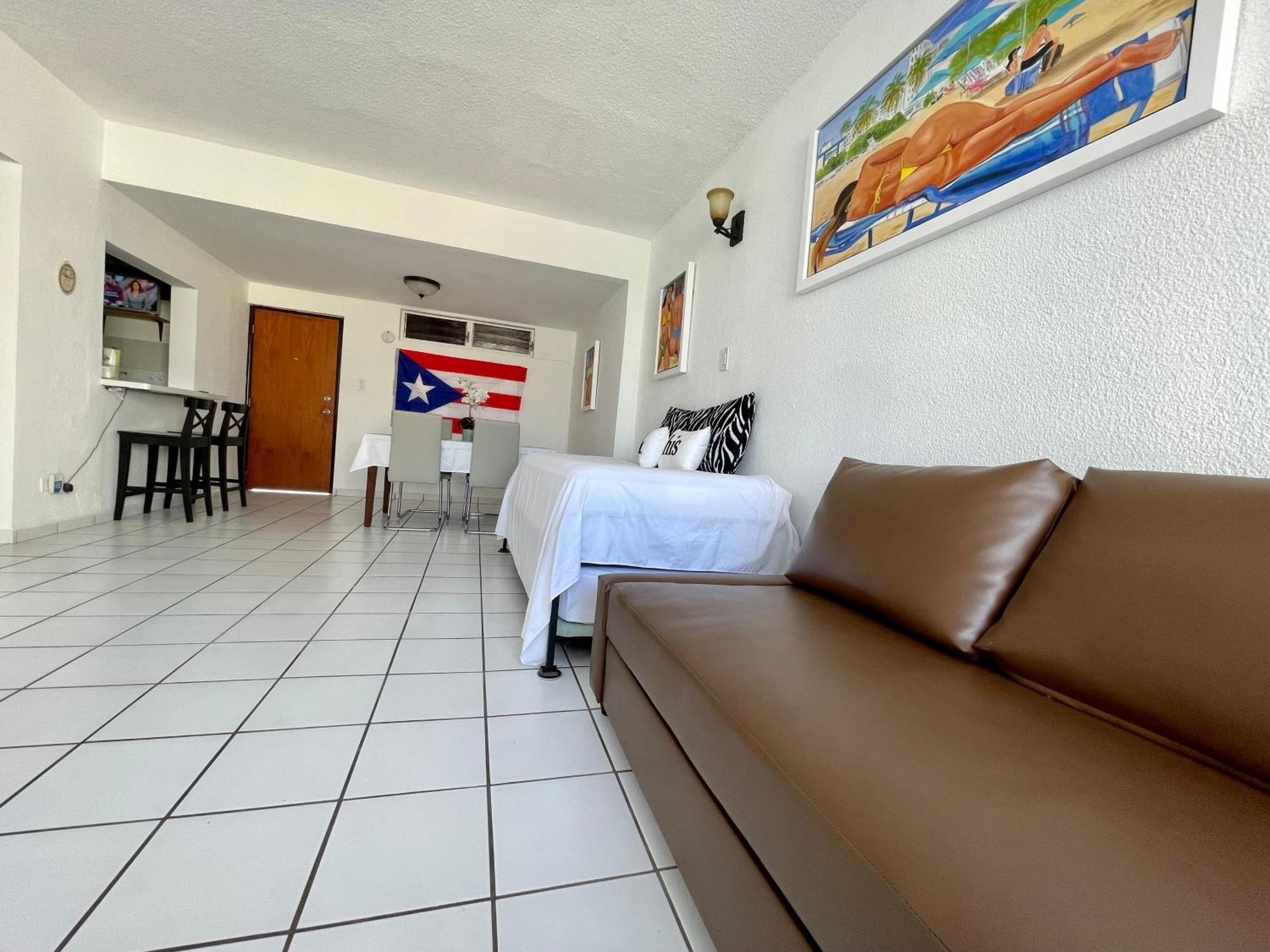 Condado Lux Oceanfront Tantra Ap *