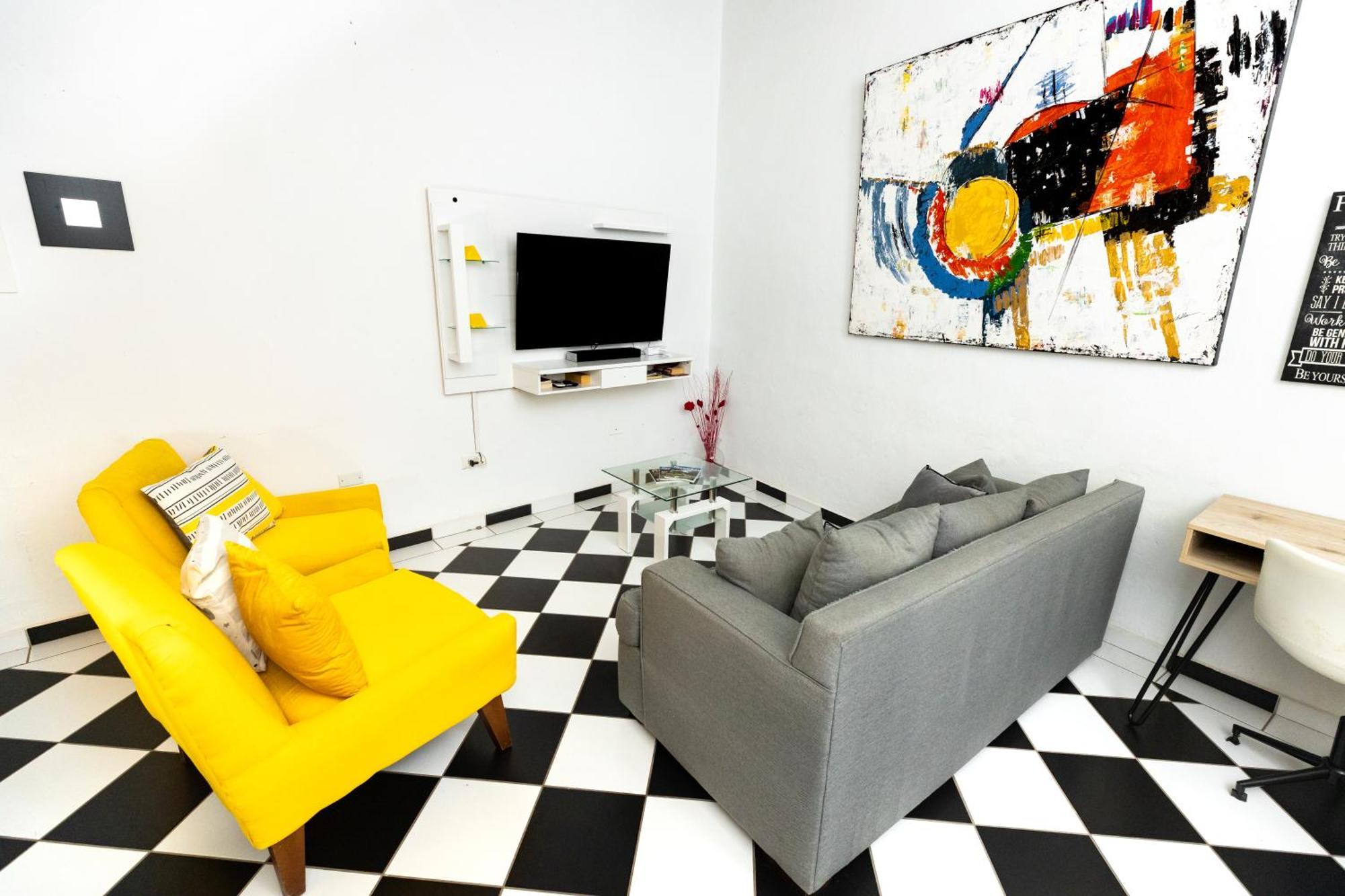 Apartment In The Heart Of Old By Otium *