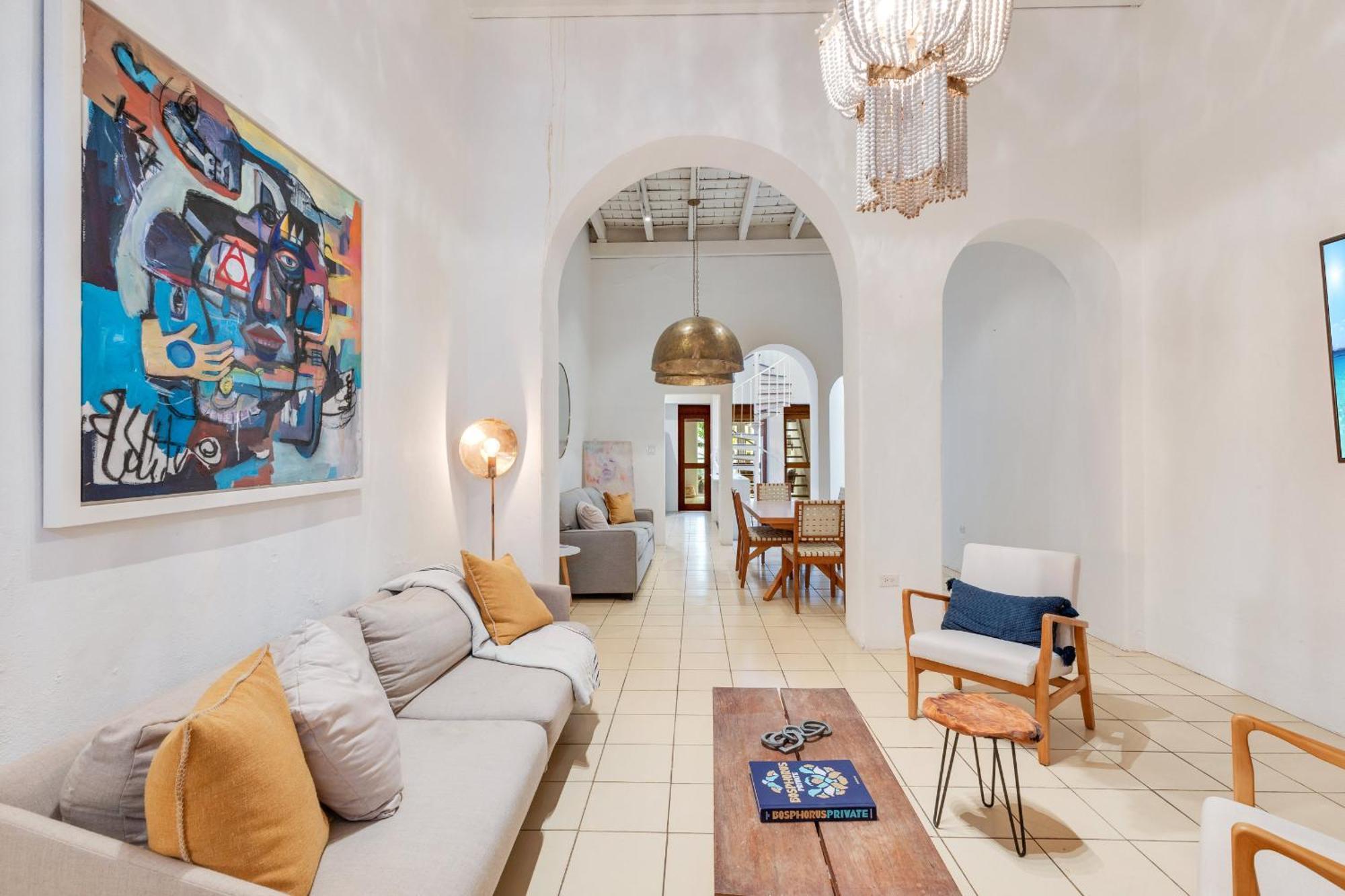 Holiday home Spacious Colonial Gem With Artistic Flair Old