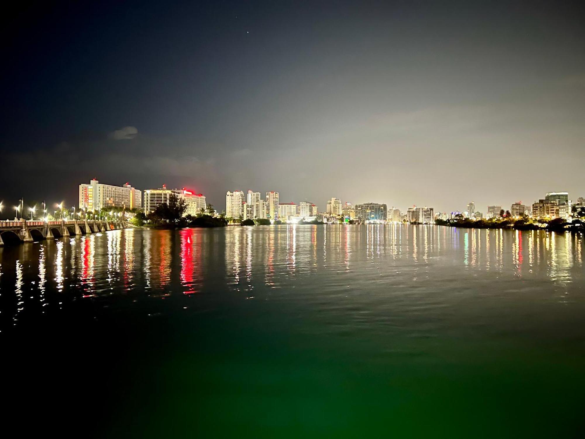 Condado Lux Oceanfront Tantra Ap San Juan