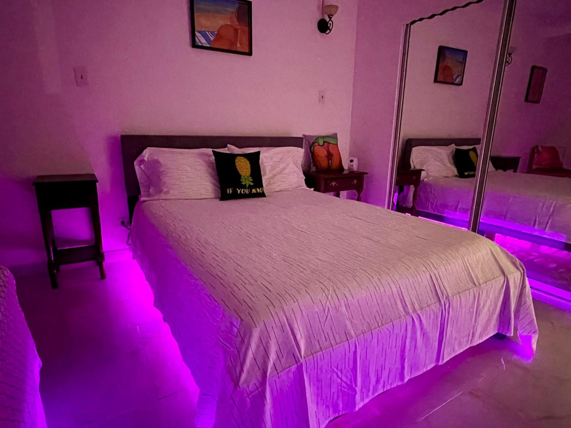 Condado Lux Oceanfront Tantra Ap *