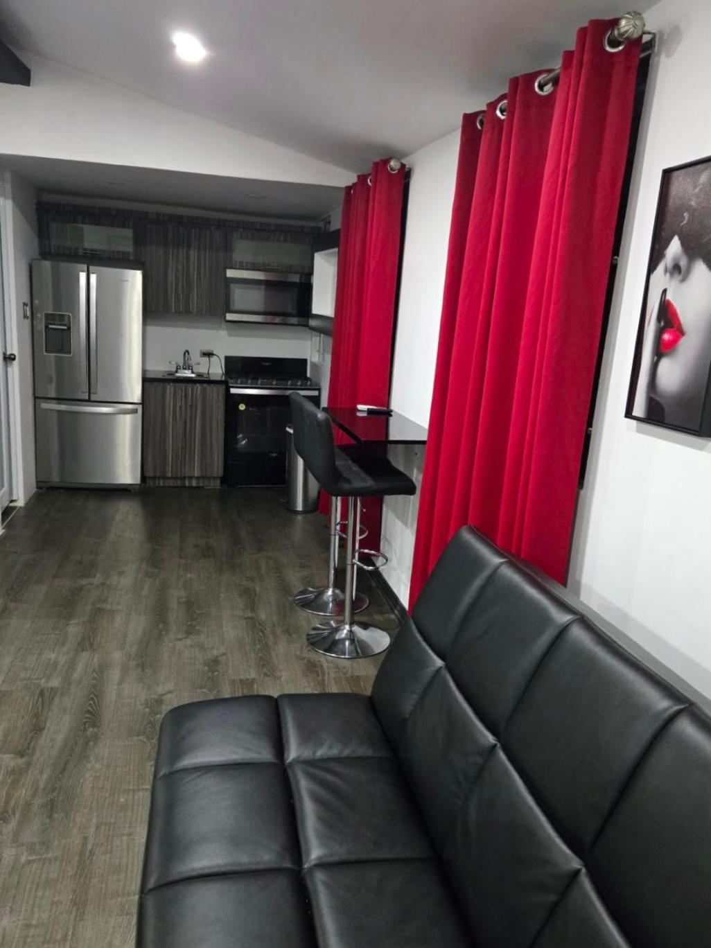 Apartment Perfect #5 *