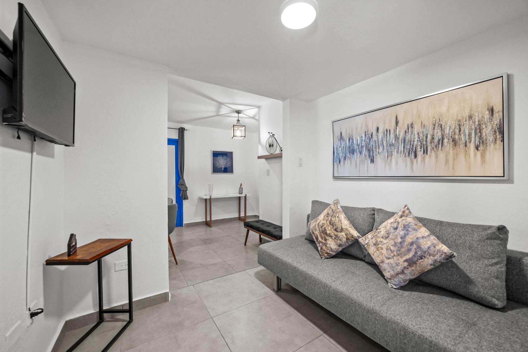 City-view Balcony One-bedroom Ph 4 Guests Mm6 *