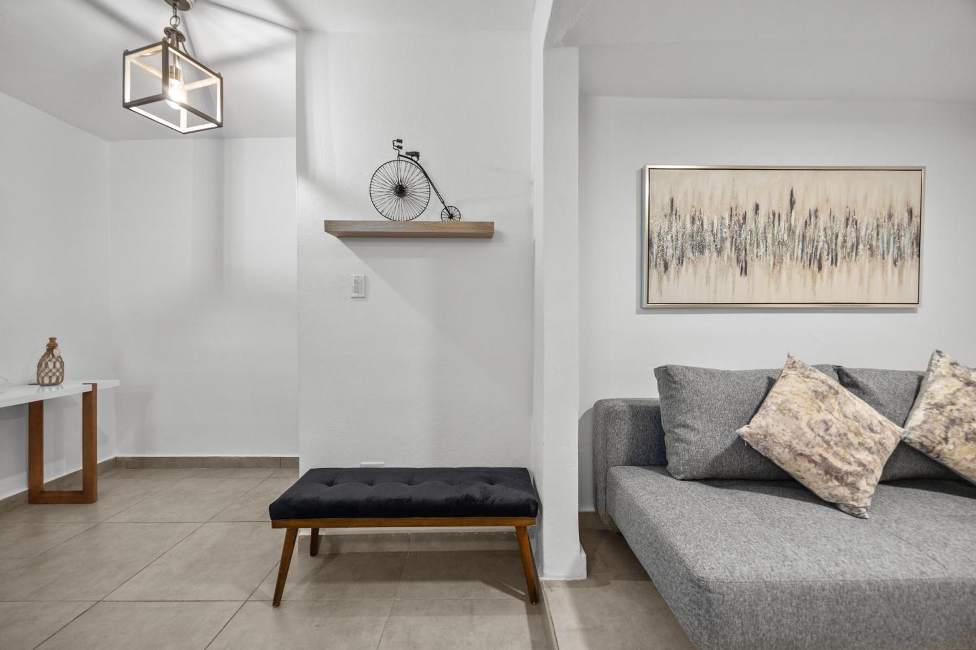 City-view Balcony One-bedroom Ph 4 Guests Mm6 Apartment
