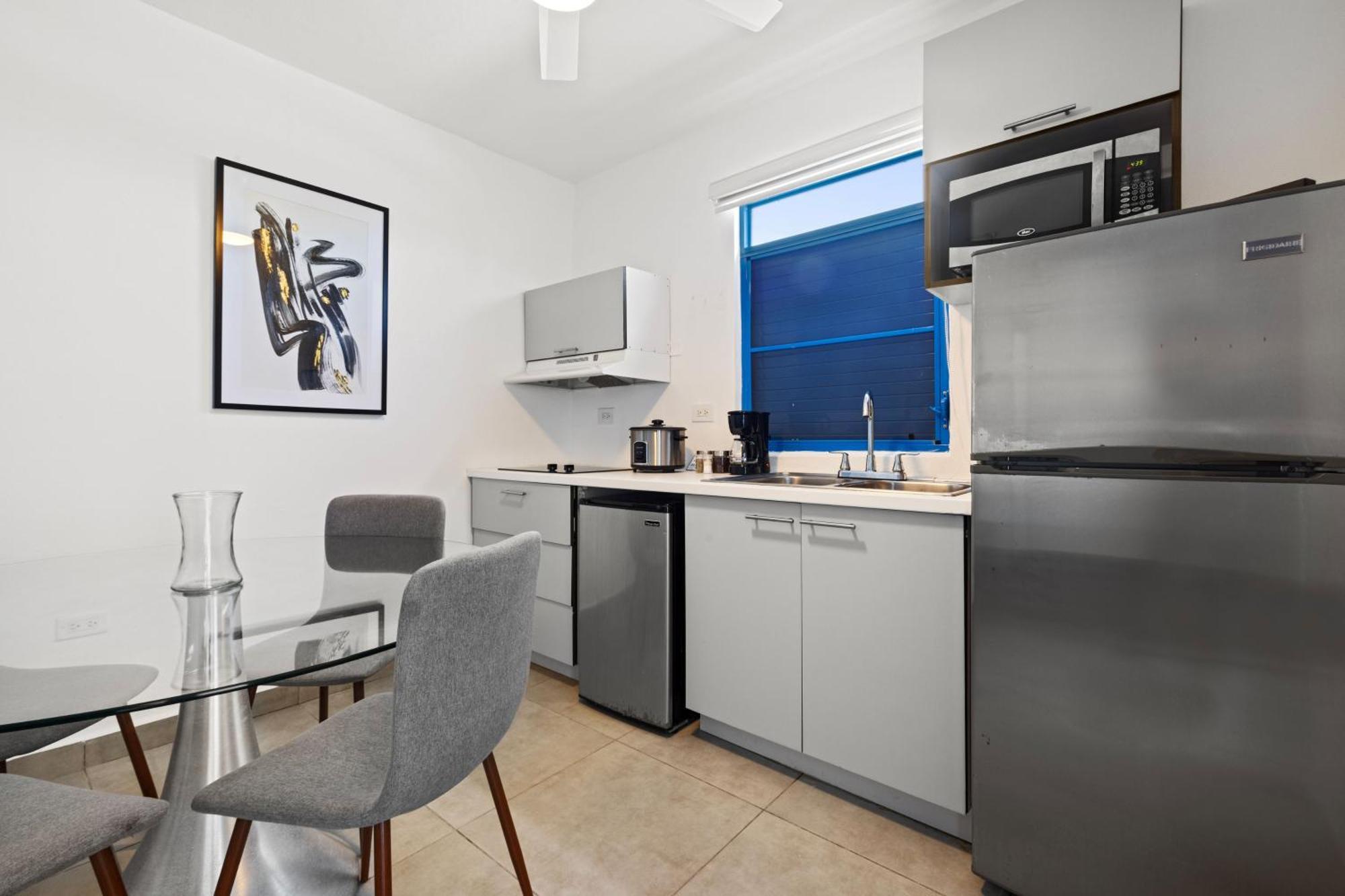 City-view Balcony One-bedroom Ph 4 Guests Mm6 Apartment *