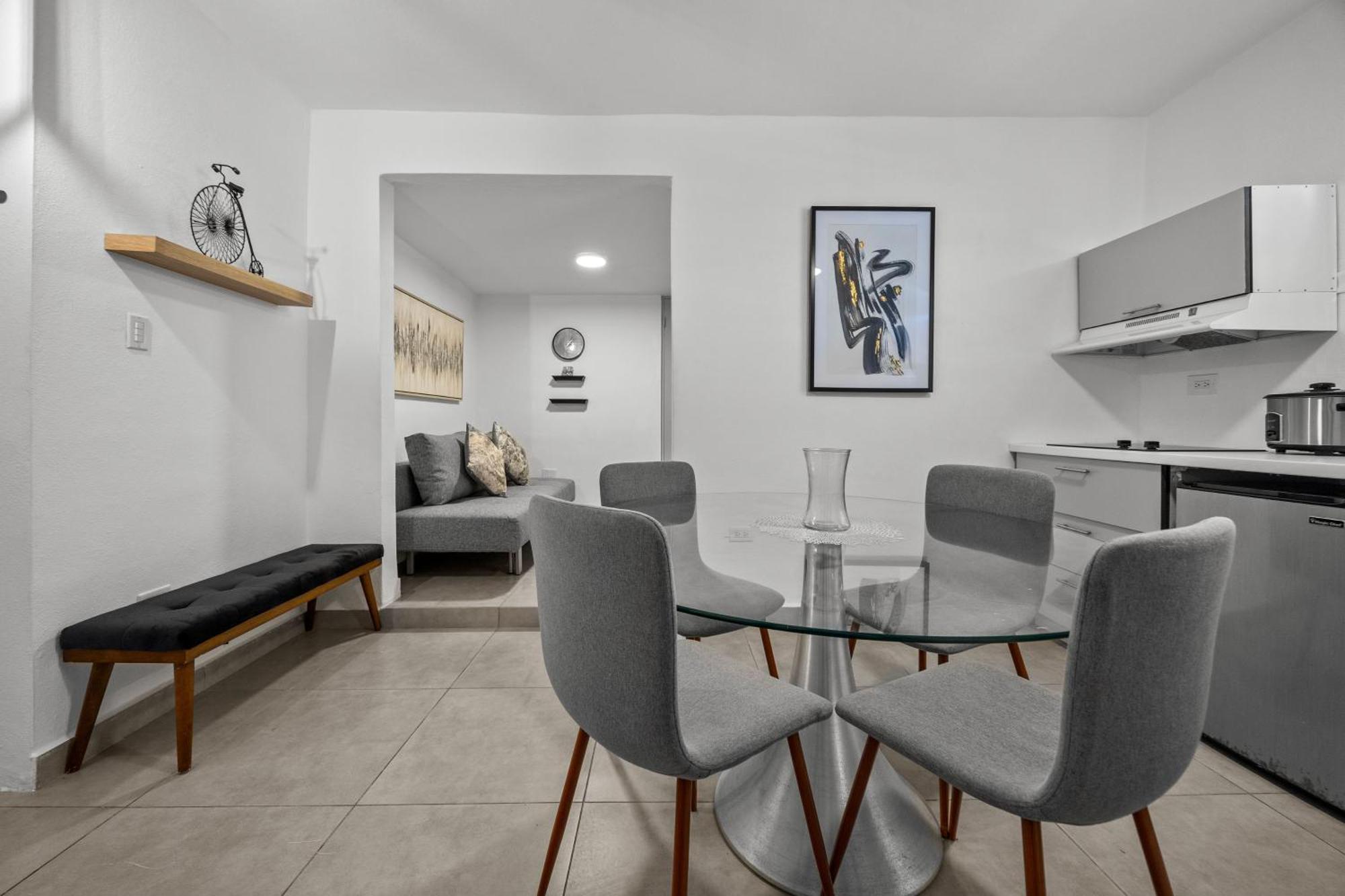 Apartment City-view Balcony One-bedroom Ph 4 Guests Mm6 *
