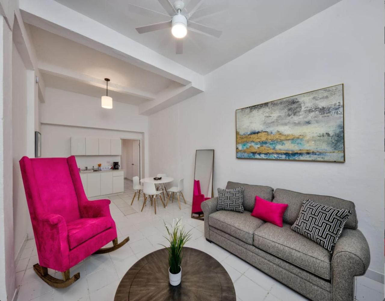 Apartment Colonial Charm 1bedroom Gem In Old Cp1 *