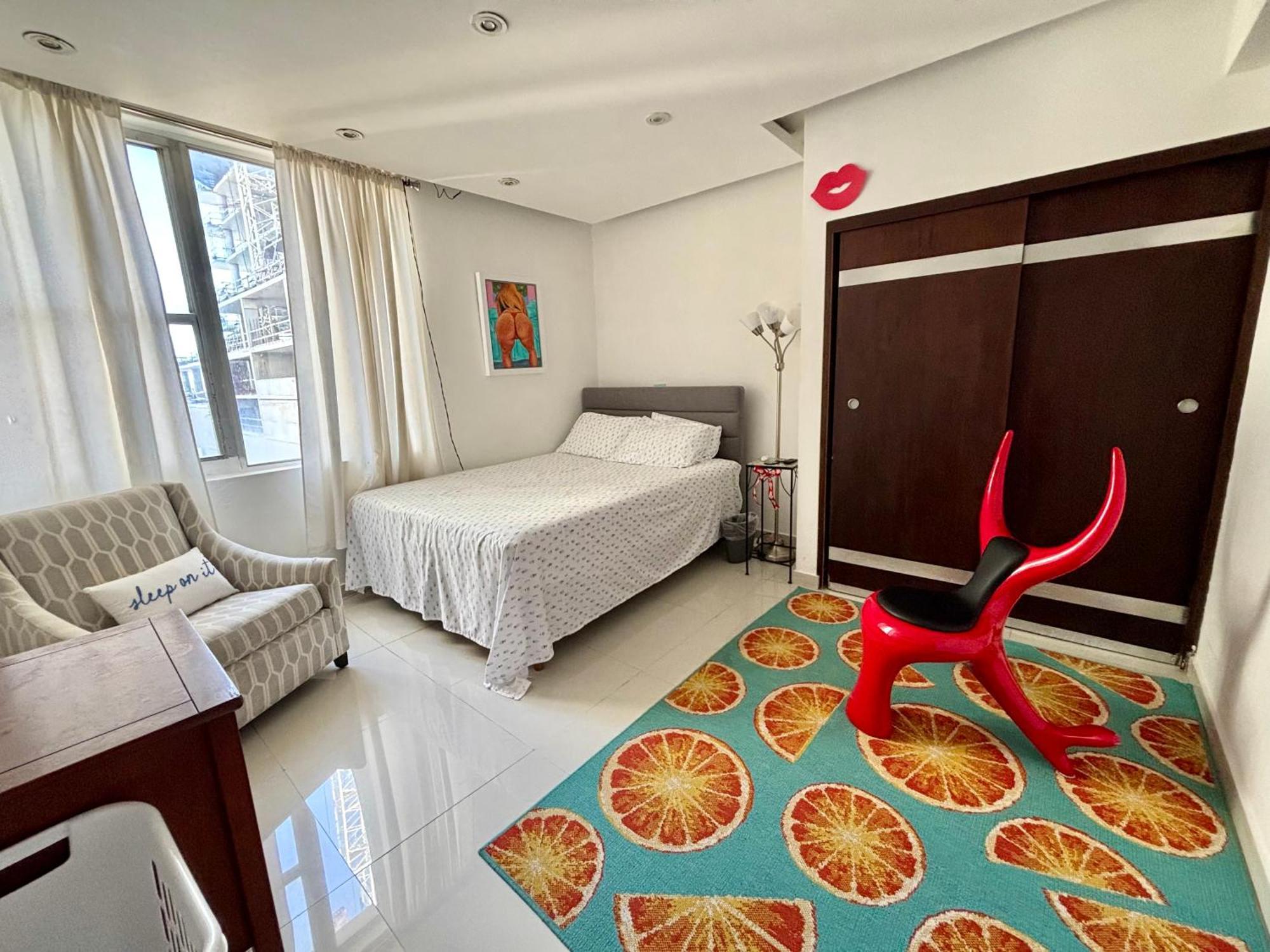 Condado Lux Oceanfront Tantra Ap