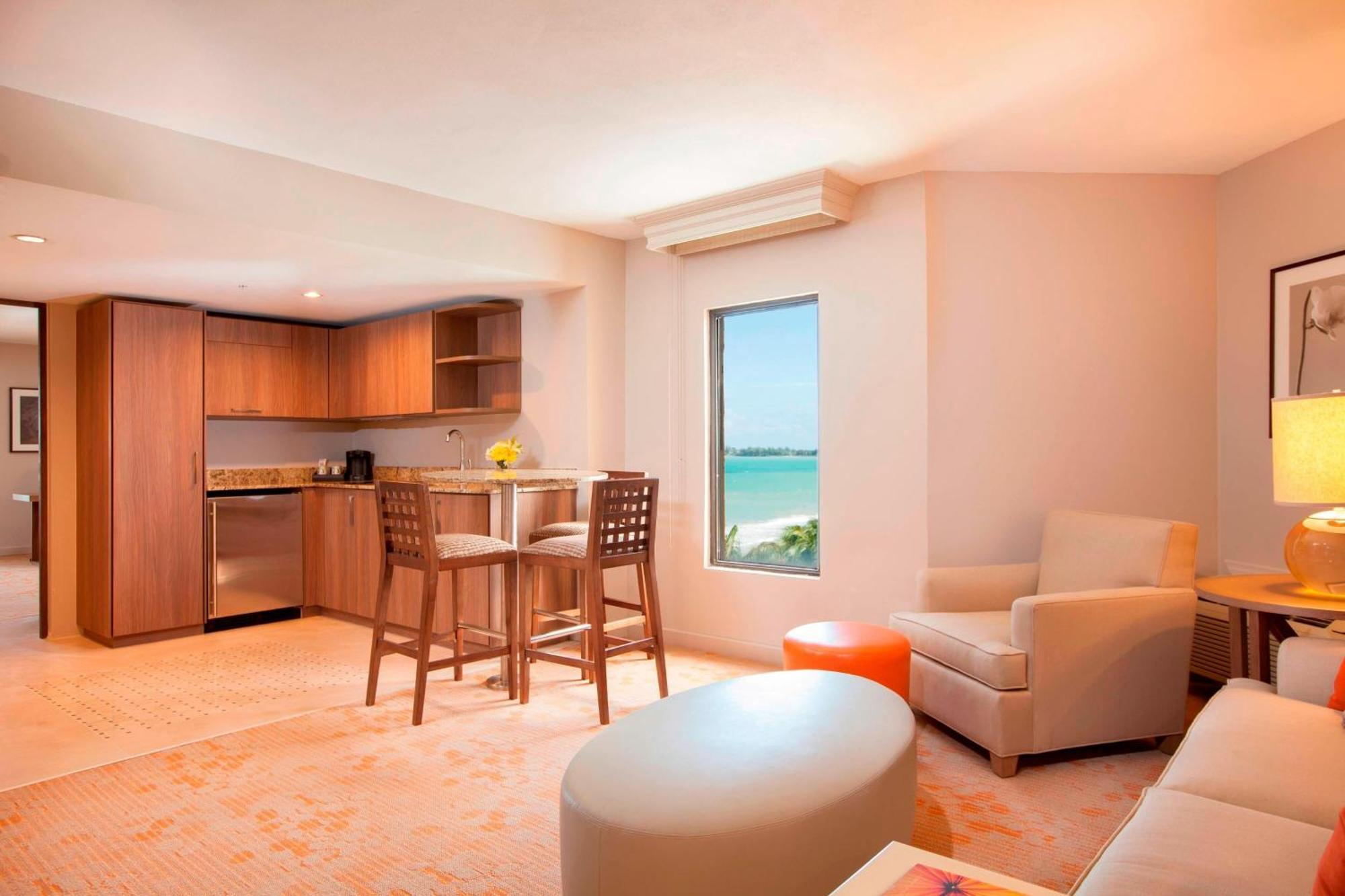 Resort Courtyard By Marriott Isla