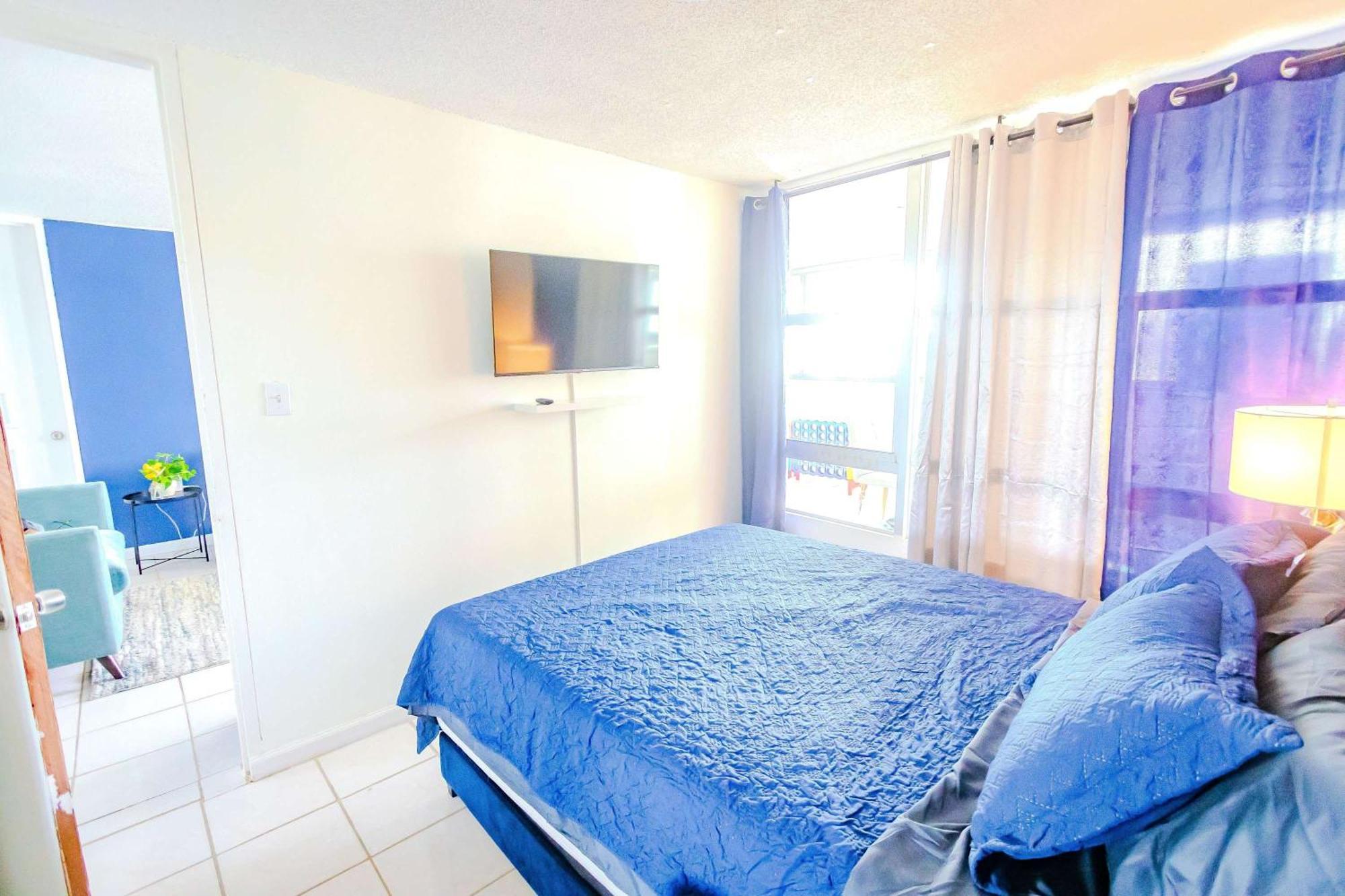 Foxwoods Casino & Beachfront Bliss- Isla Escape Apartment