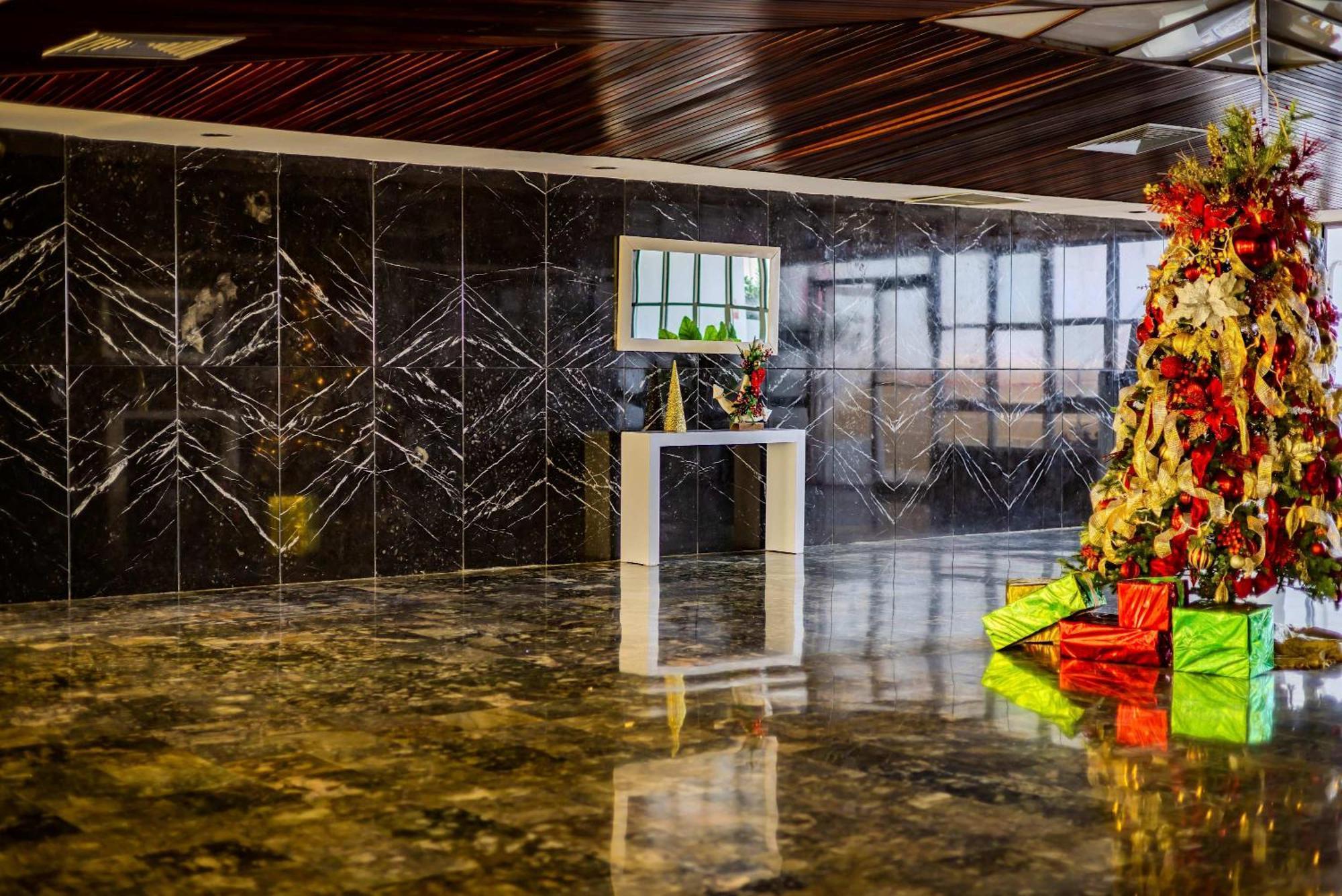 Foxwoods Casino & Beachfront Bliss- Isla Escape Apartment San Juan