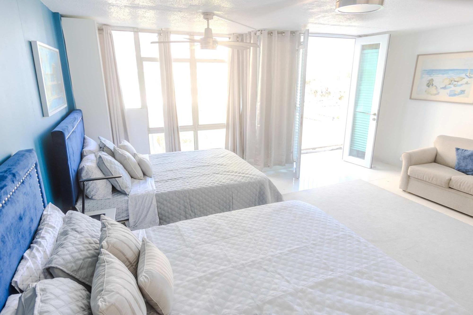Steps From Foxwoods And Front Bliss- 24hrs Of Food And Fun San Juan