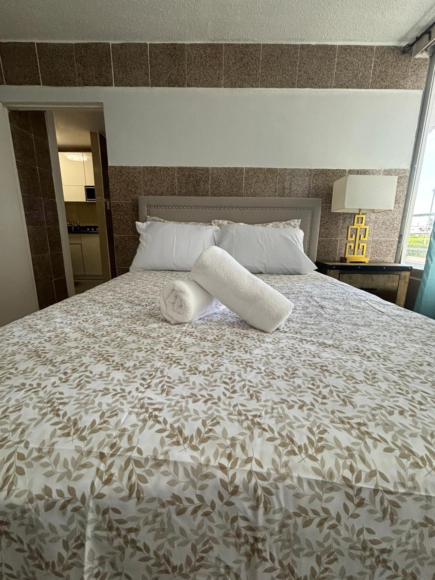 Apartment Downtown Isla Luxe With Pool