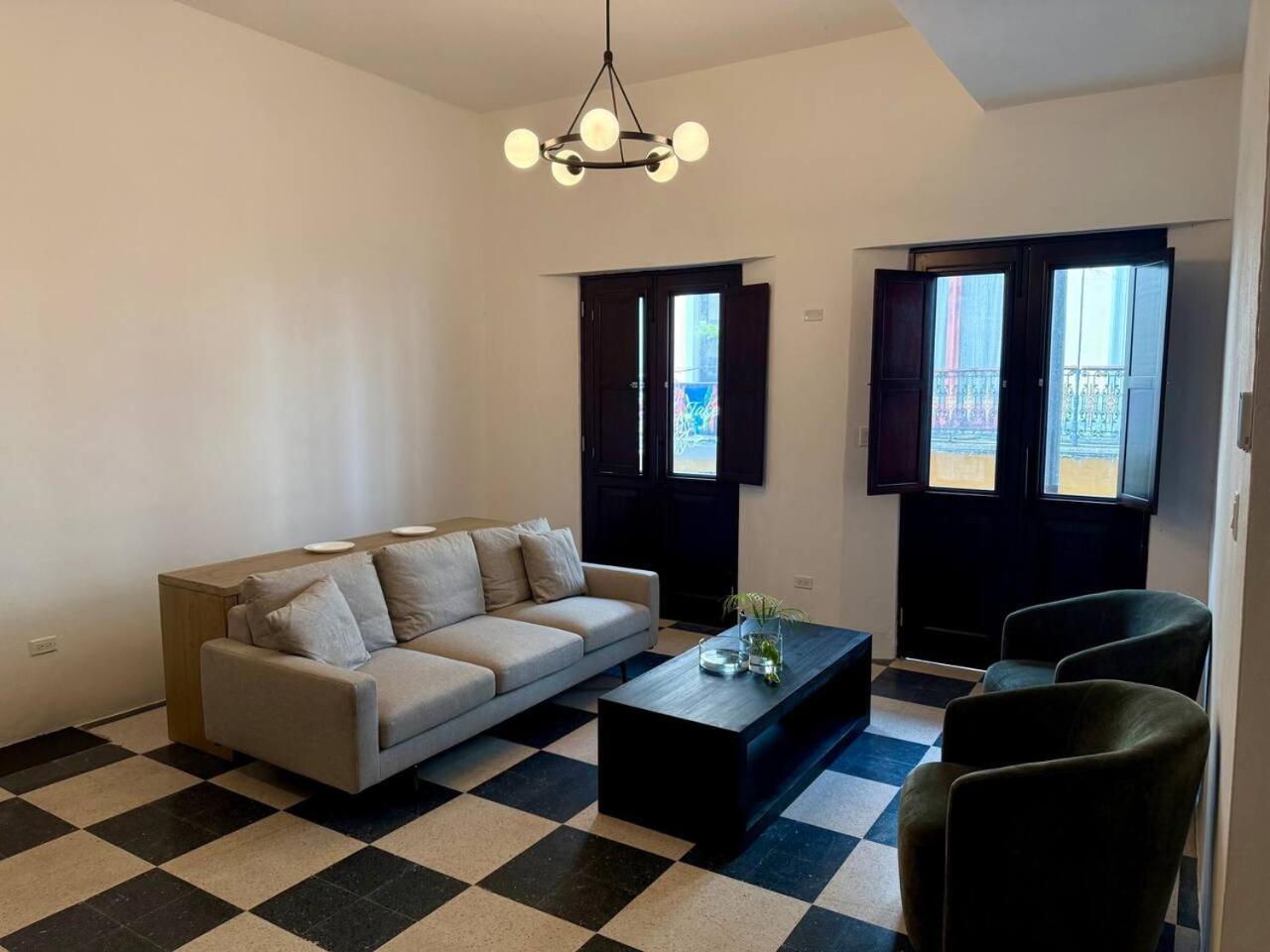 Colonial Charm With Balcony Walk To El Morro & Dining Apartment San Juan