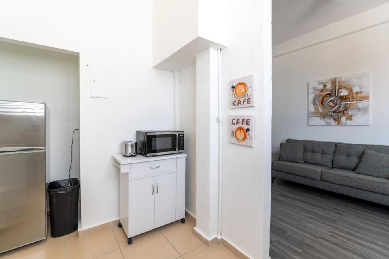 Apartment Modern 2 3-bedroom - 10 Guests In Historic Old *