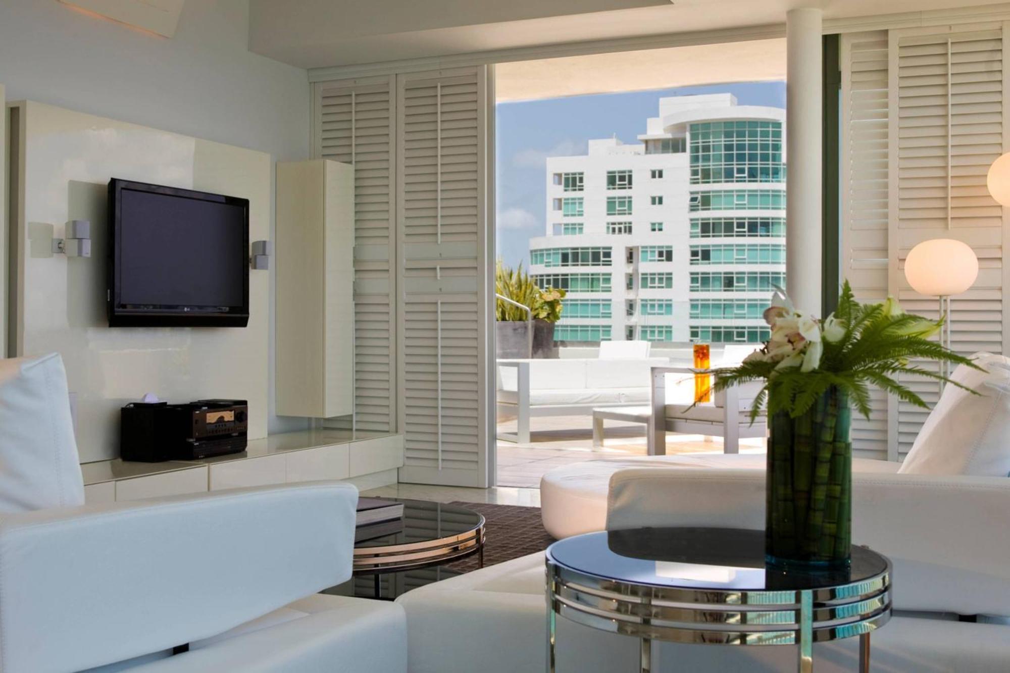 La Concha Renaissance 4*