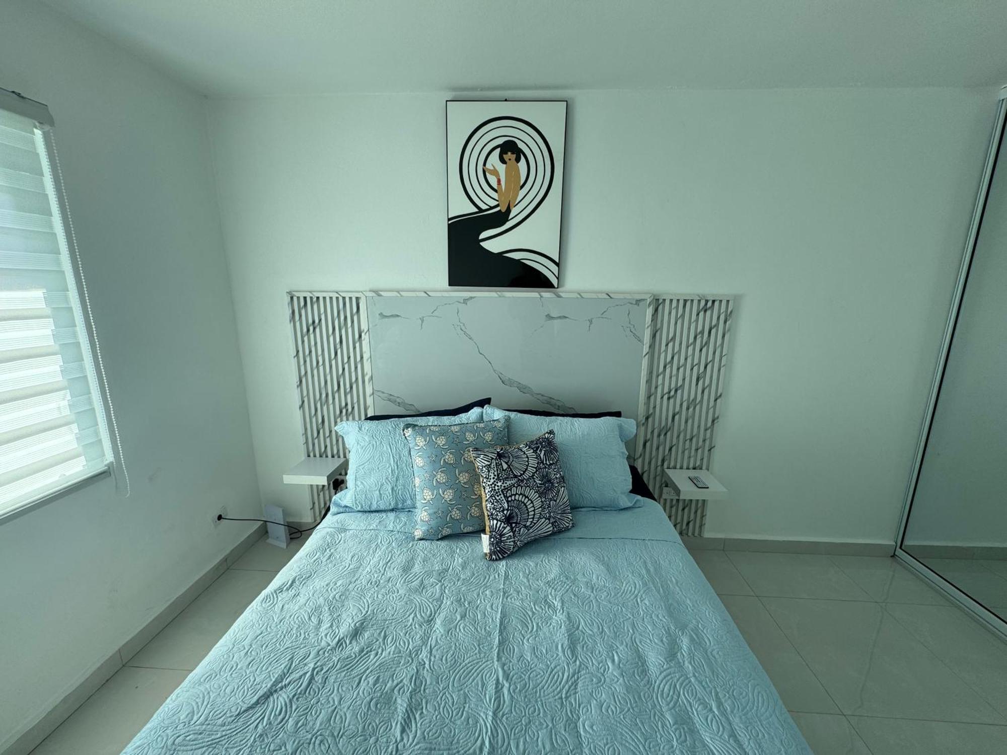 Private Villa, San Juan, Front To Airport, Beach, Place Villa *