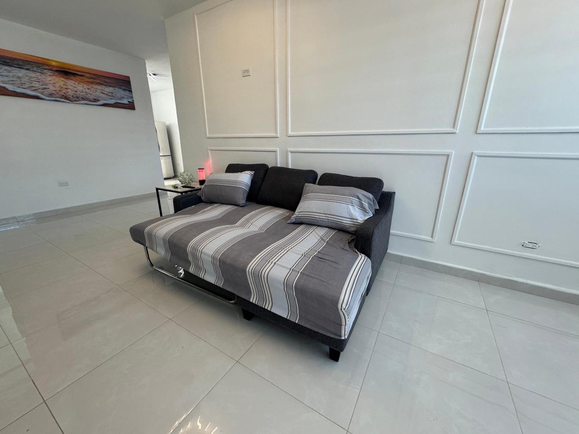 Private Villa, San Juan, Front To Airport, Beach, Place Villa *