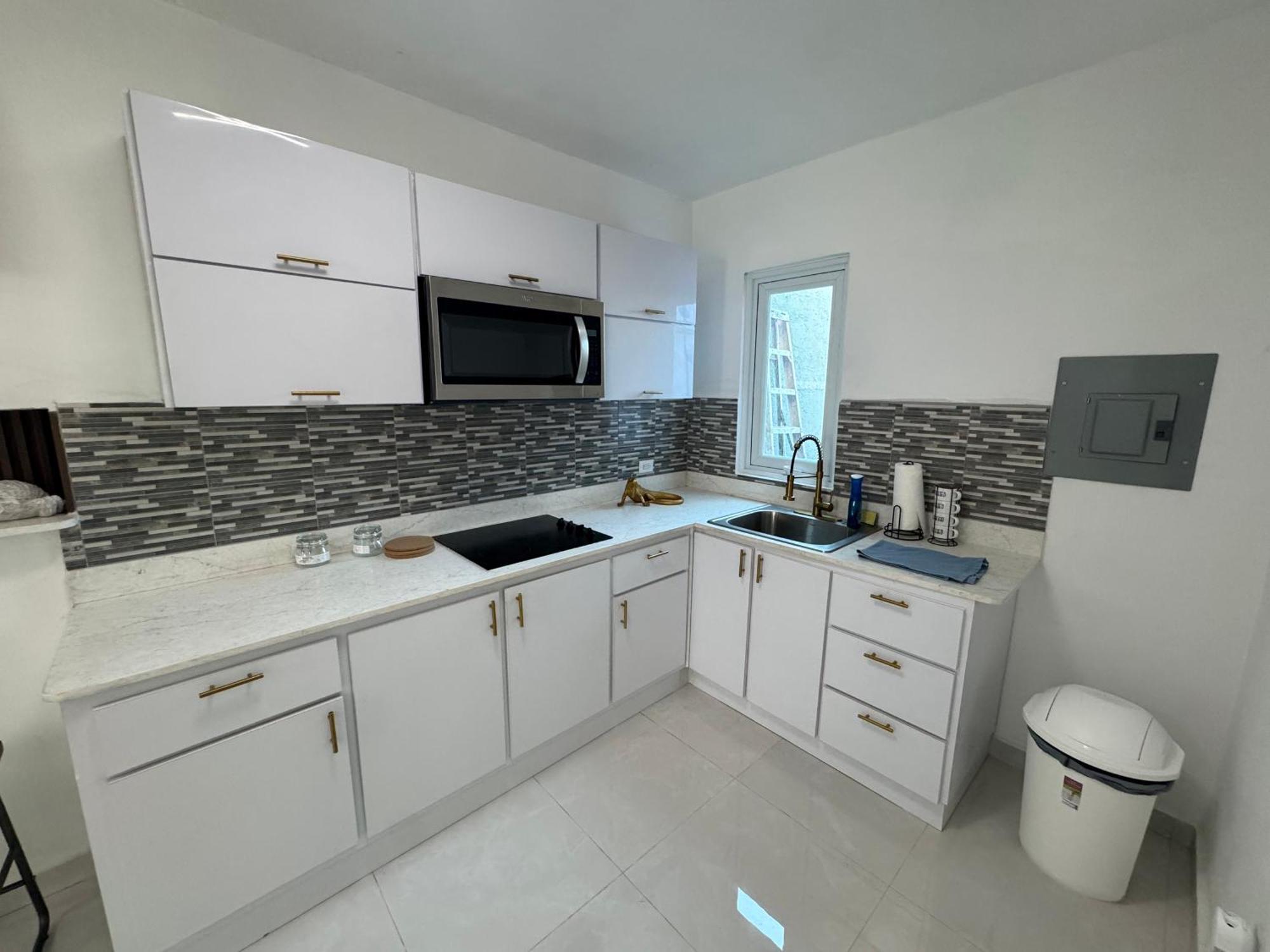 Private Villa, San Juan, Front To Airport, Beach, Place Villa *