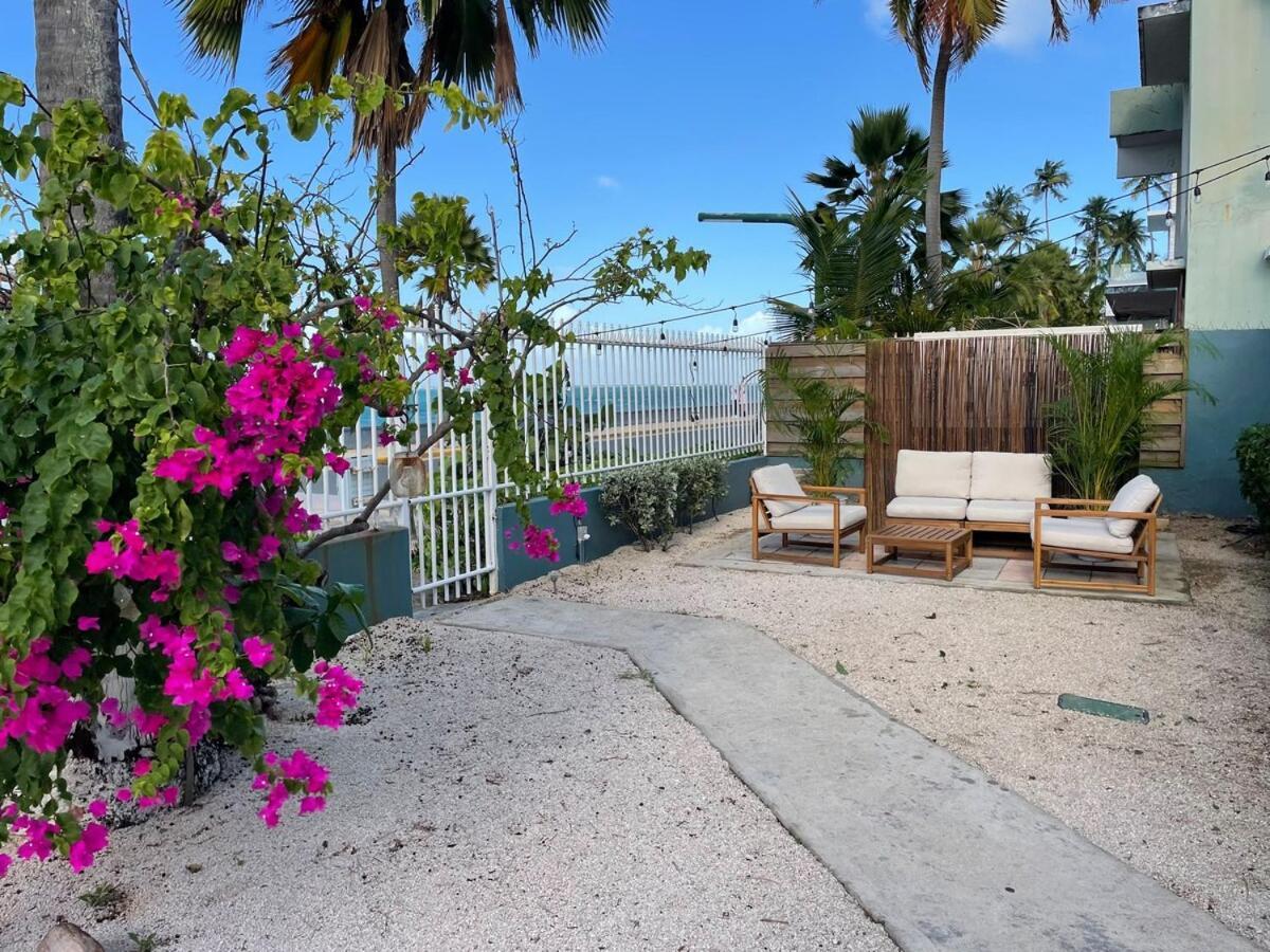 Casa Del Mar Beach Front Oasis Apartment *