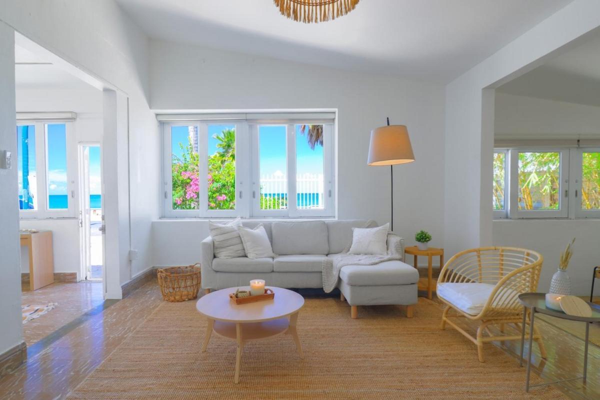 Casa Del Mar Beach Front Oasis * San Juan