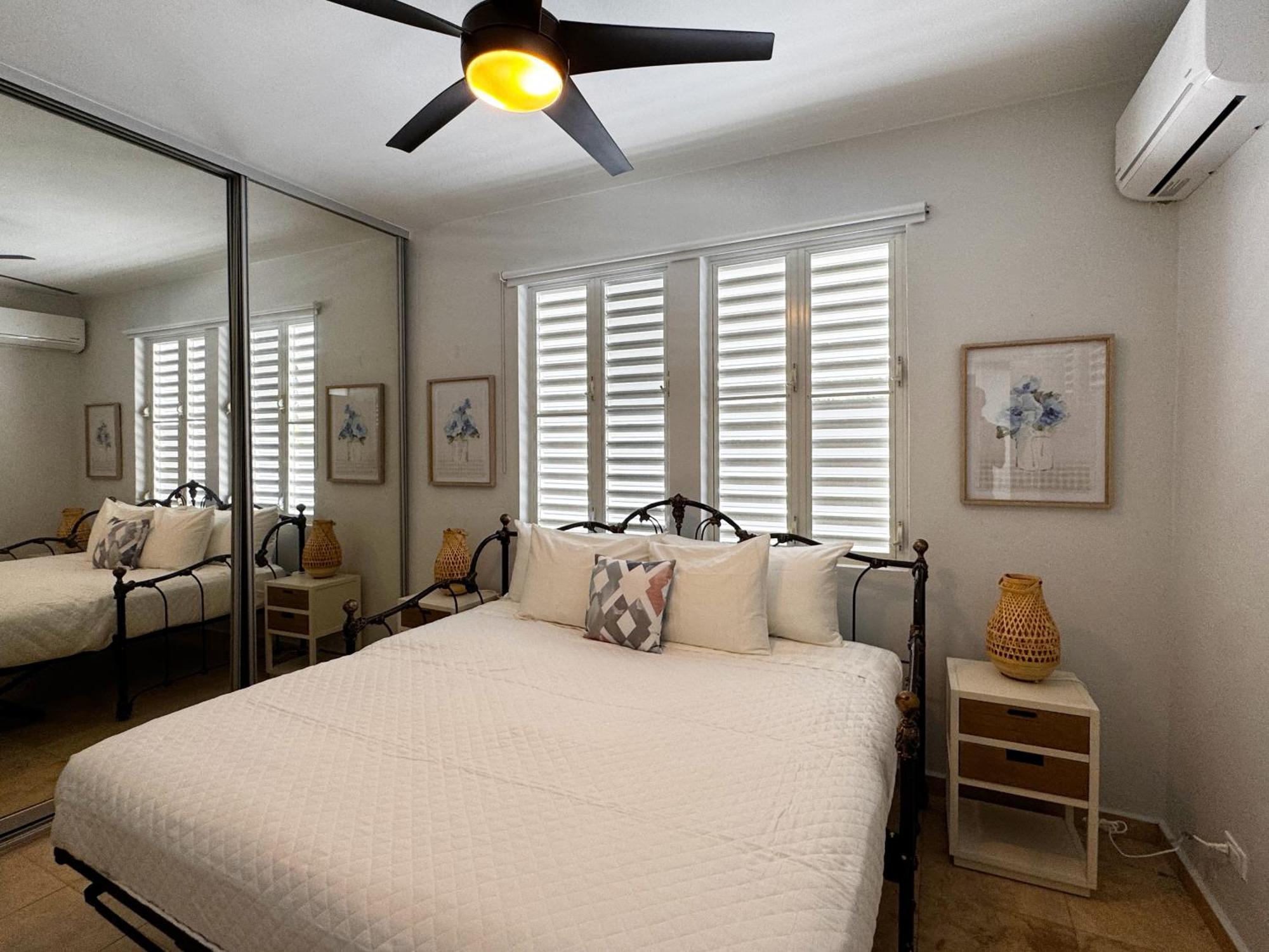 Condado 4 Bed 3 Bath Sleeps 8 Jacuzzi & Free Parking San Juan