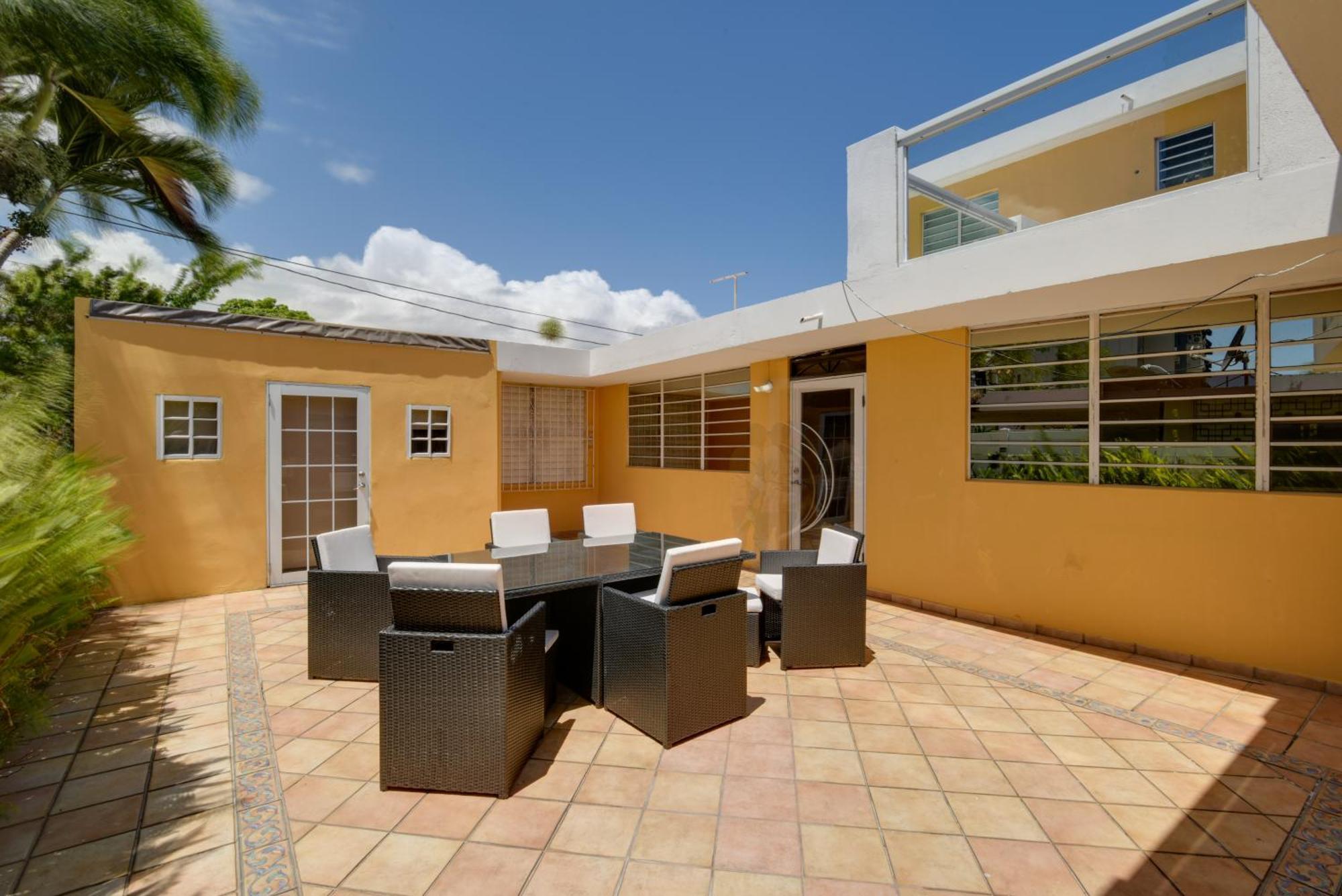House Near With Private Pool And Deck! San Juan