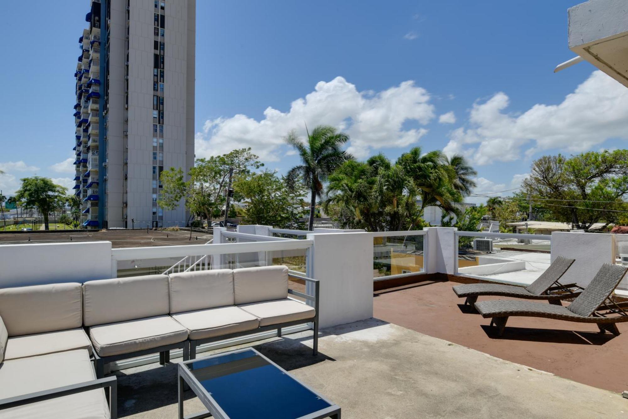 House Near With Private Pool And Deck! Holiday home San Juan