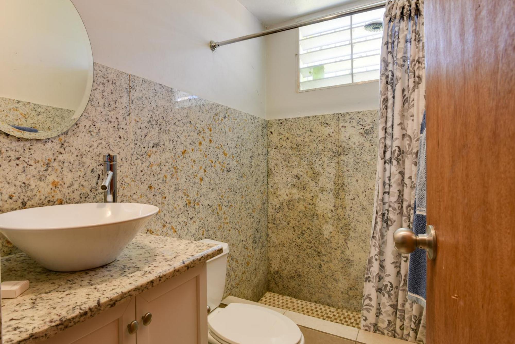 House Near With Private Pool And Deck! * San Juan