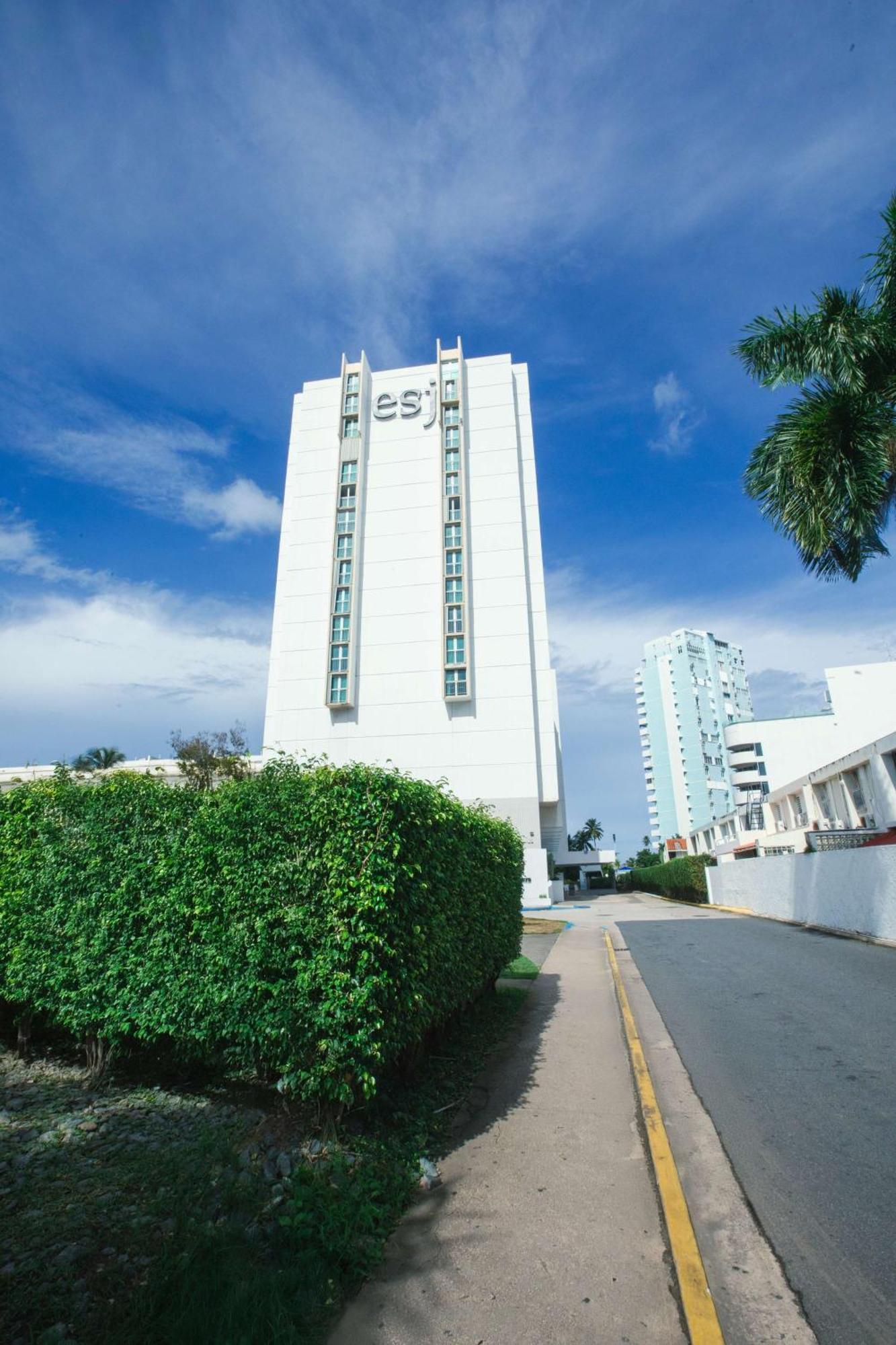 At Esj -king Bed & Access * San Juan