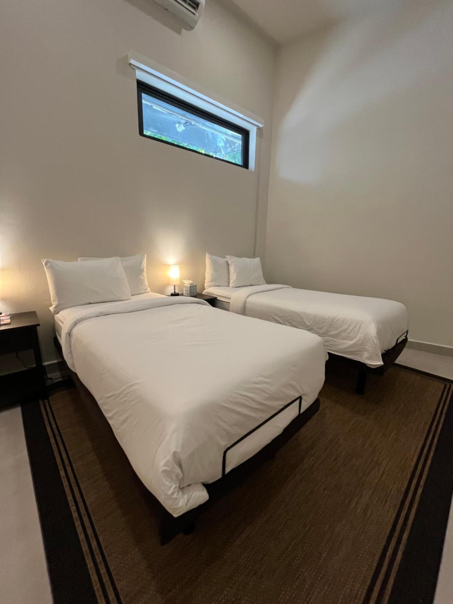 The Looking Glass 3* San Juan